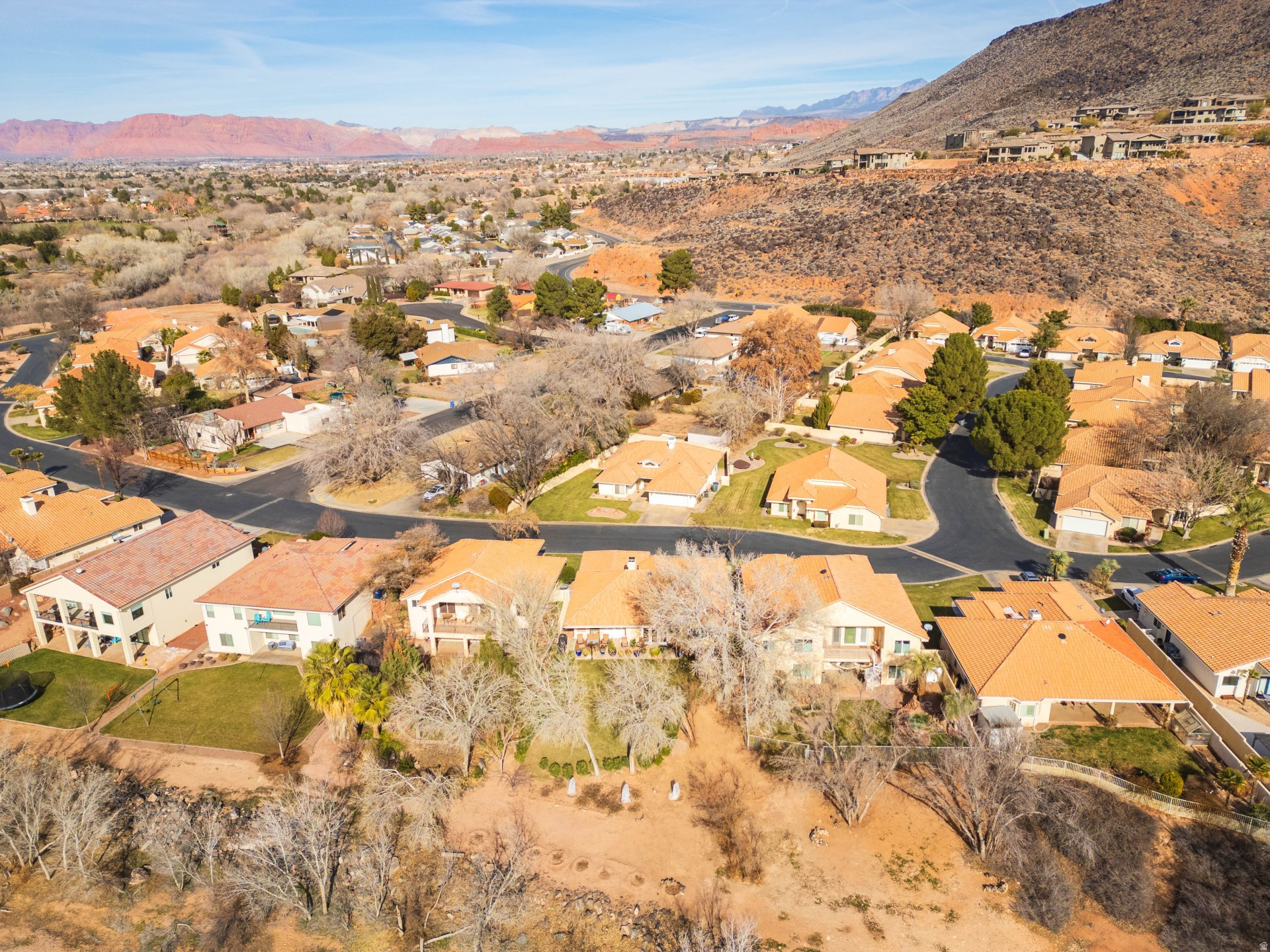 RIVERWOOD 1 CONDO - Residential