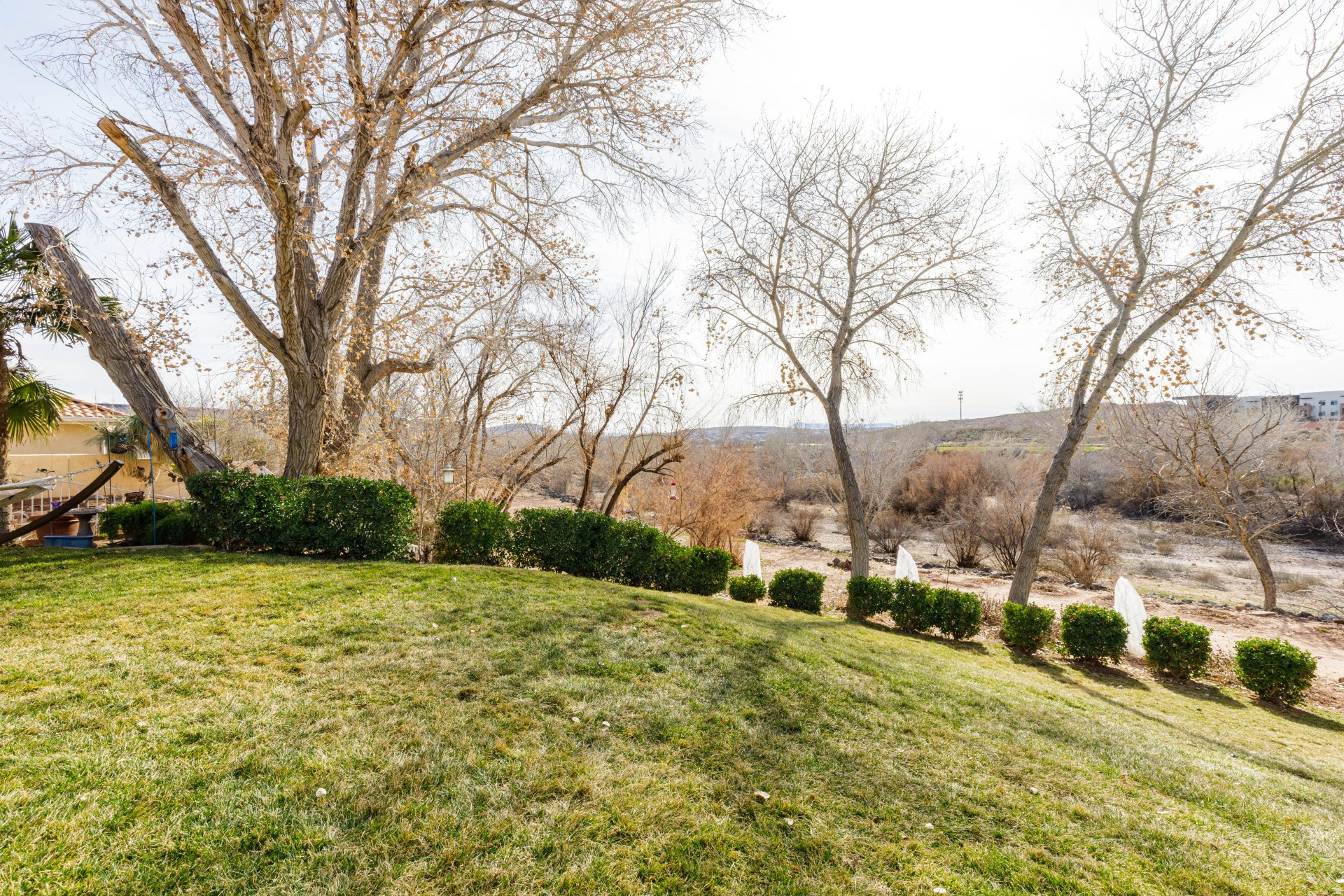 RIVERWOOD 1 CONDO - Residential