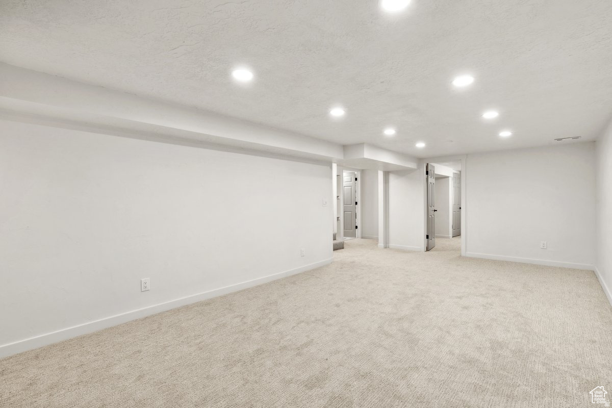 GRANDEUR CHALET - Residential