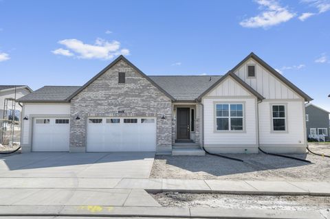 Photo of 6754 N DESERT CRK, Eagle Mountain, UT 84005 (MLS # 2118119) Photo of 6754 N DESERT CRK, Eagle Mountain, UT 84005 (MLS # 2118119)