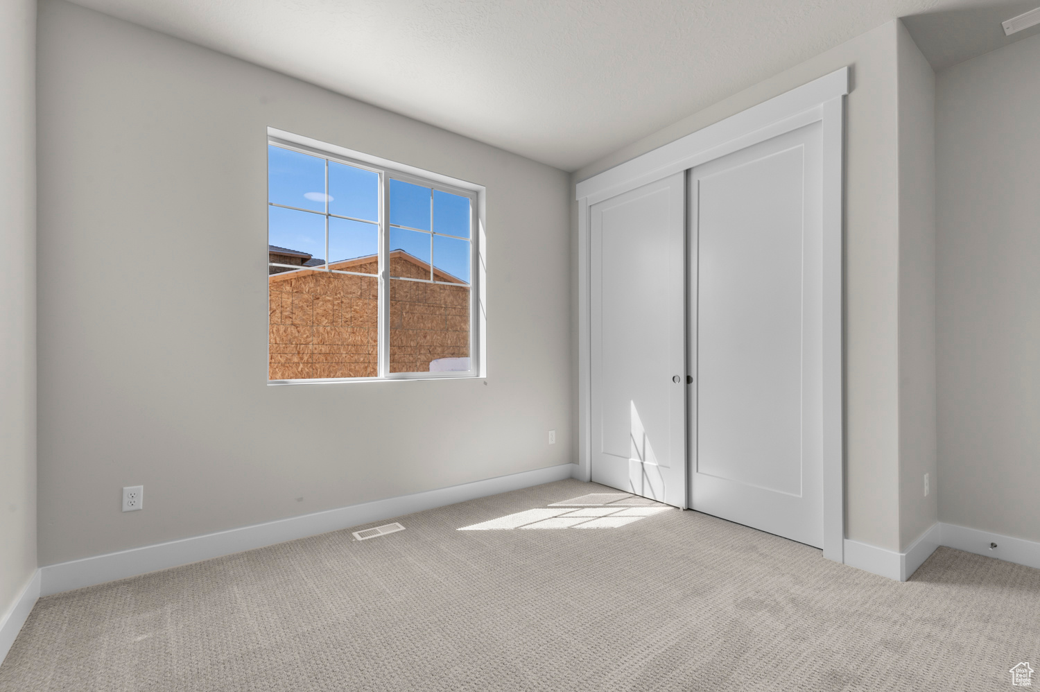 OVERLAND COLLECTION V2 248 - Residential