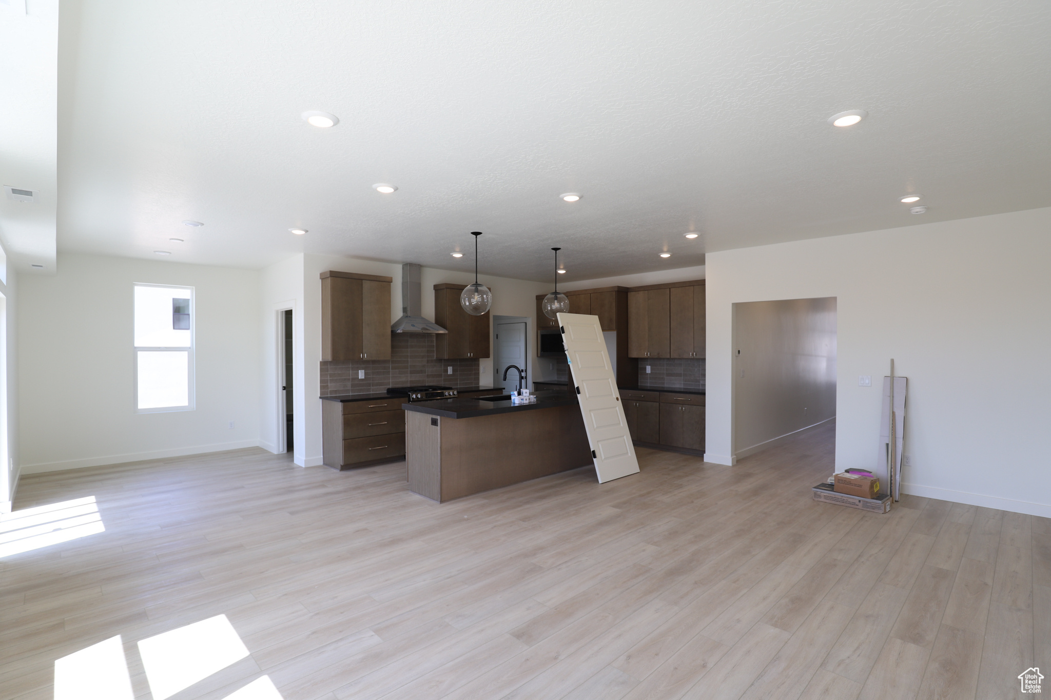 1088 W Audrey Ln #21, Woods Cross, Utah image 4