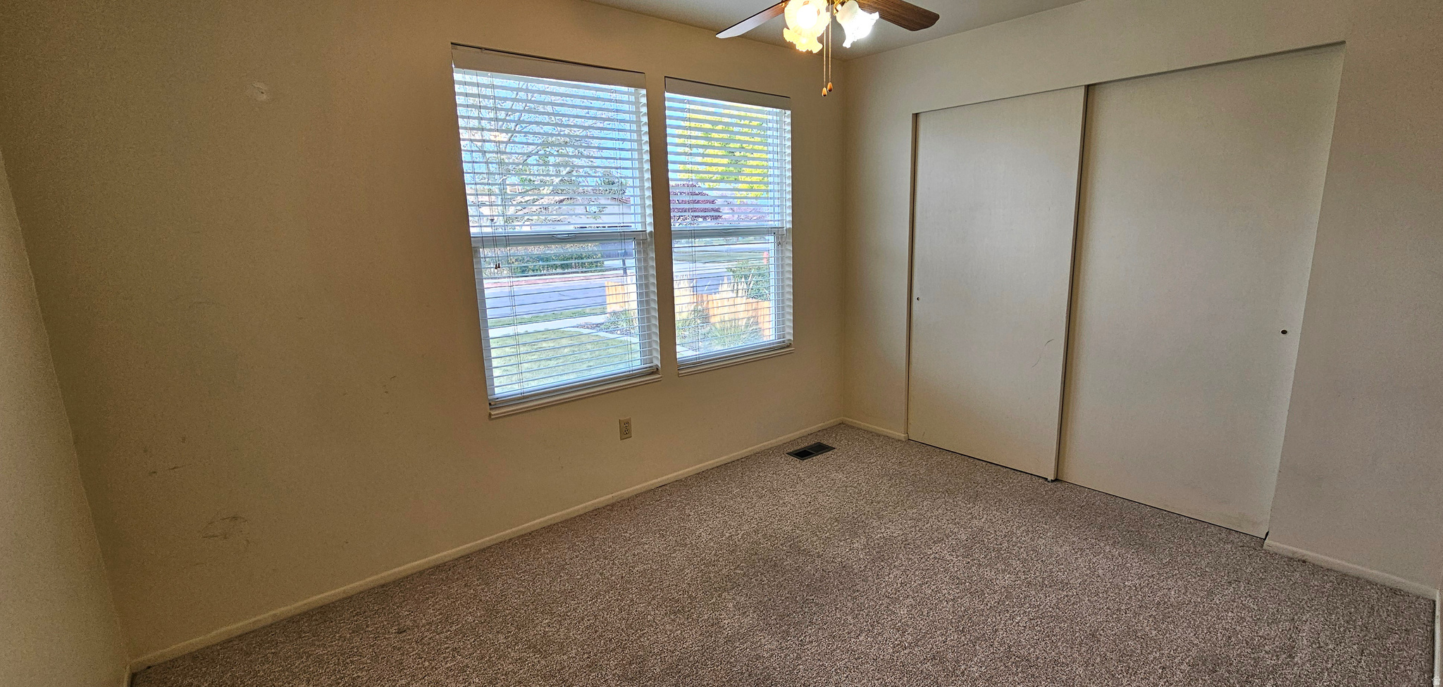 HAZELHURST #6 - Residential