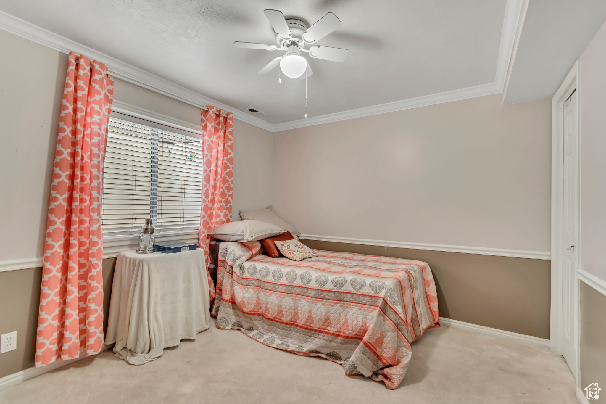 COUNTRY MANOR ESTATE - Residential