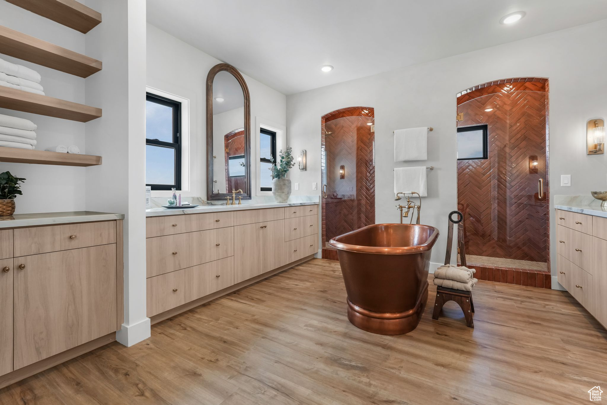 WORTHINGTON RANCH - Residential