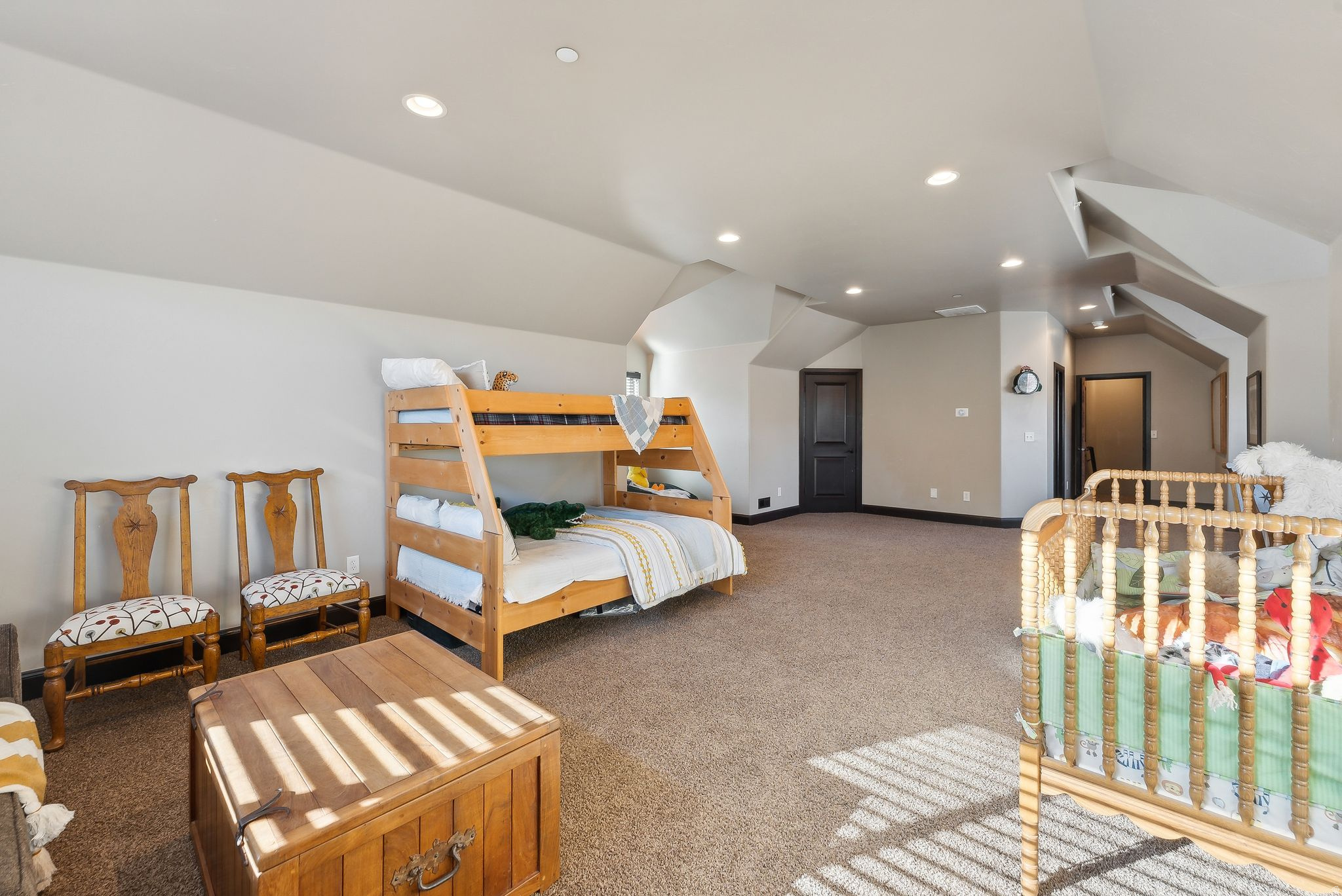 CROSSINGS AT LAKE CR - Residential