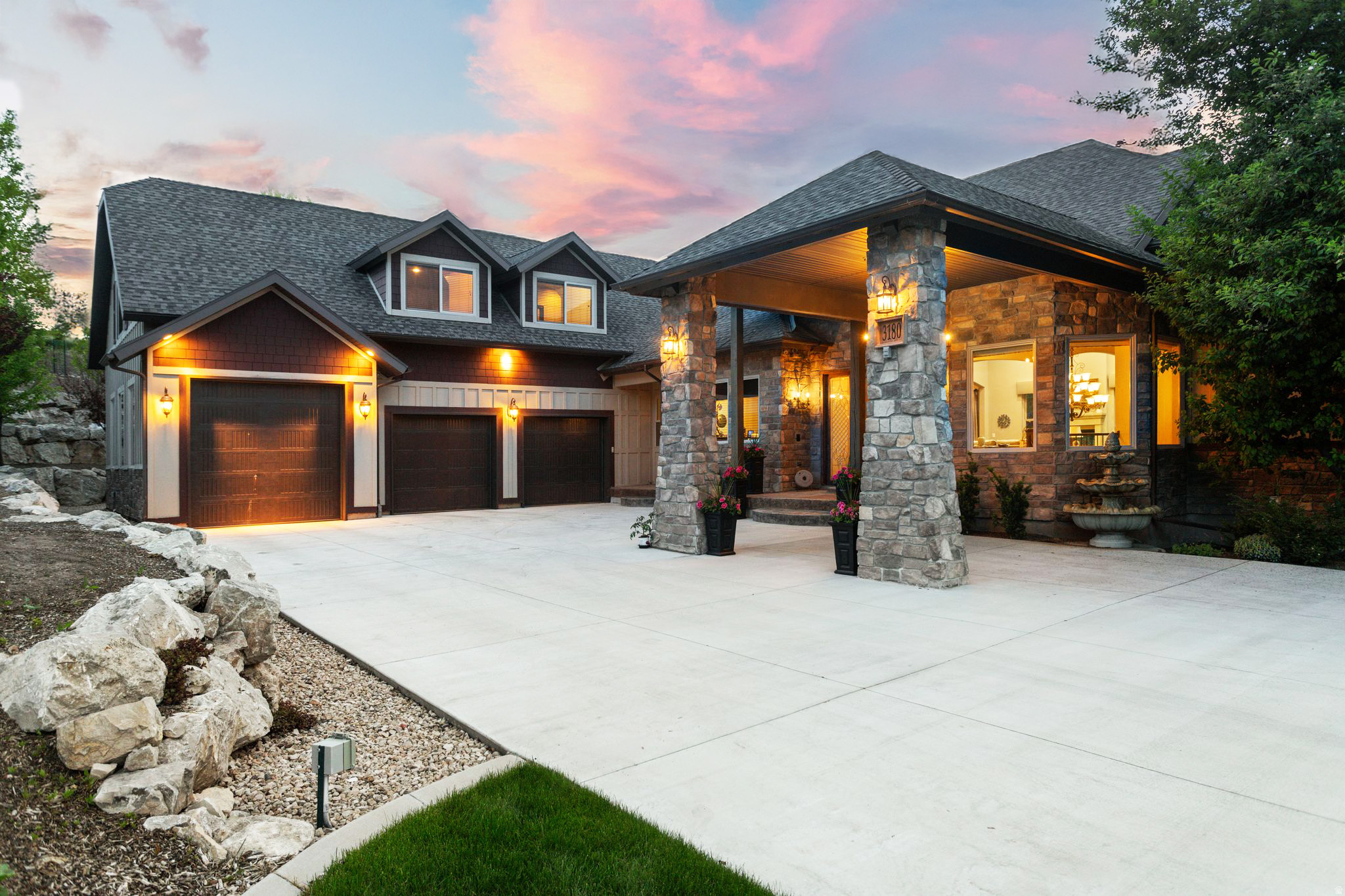 CROSSINGS AT LAKE CR - Residential