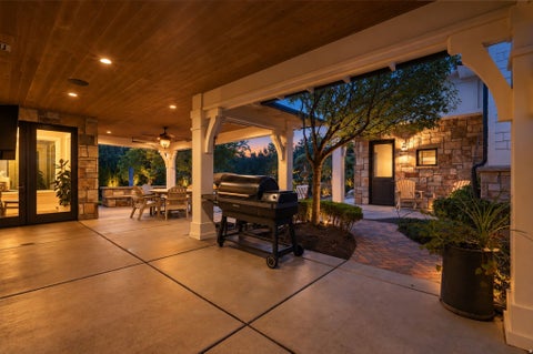 Tiny photo for 1931 E 5685 S, Holladay, UT 84121 (MLS # 2185505)