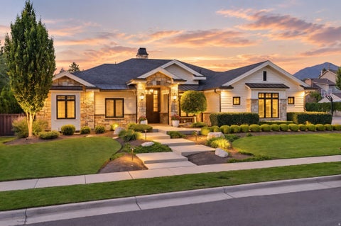 Photo of 1931 E 5685 S, Holladay, UT 84121 (MLS # 2185505)