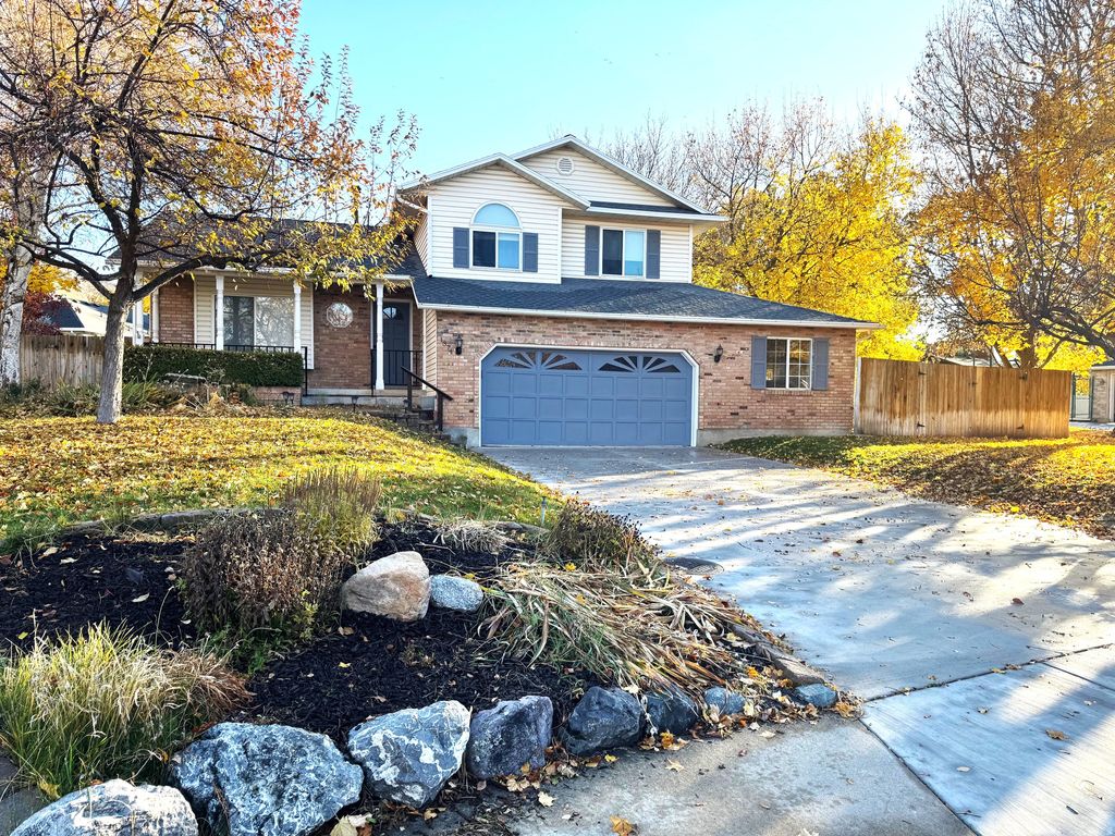 Photo of 1374 E 260 N, Logan, UT 84321 (MLS # 2122189)