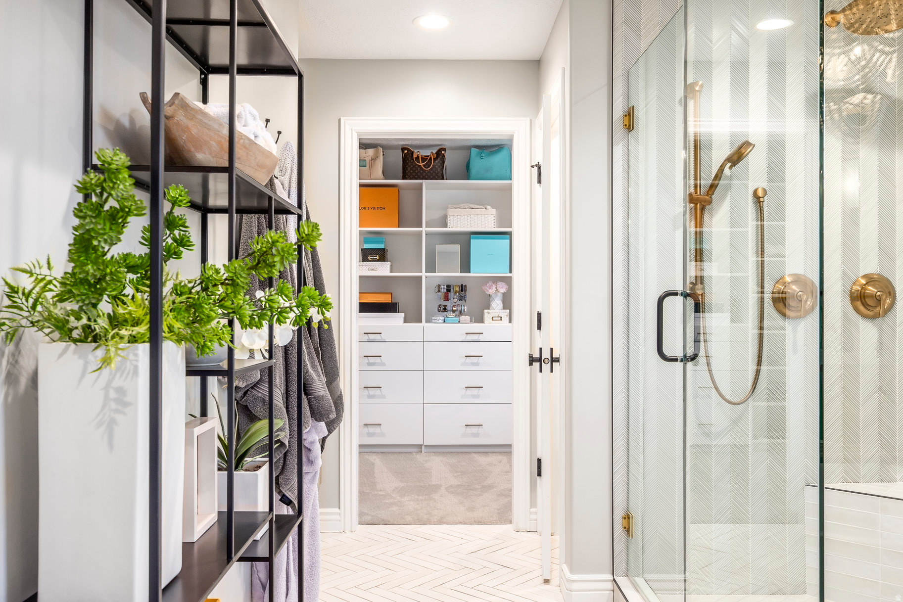 KENNECOTT - Residential