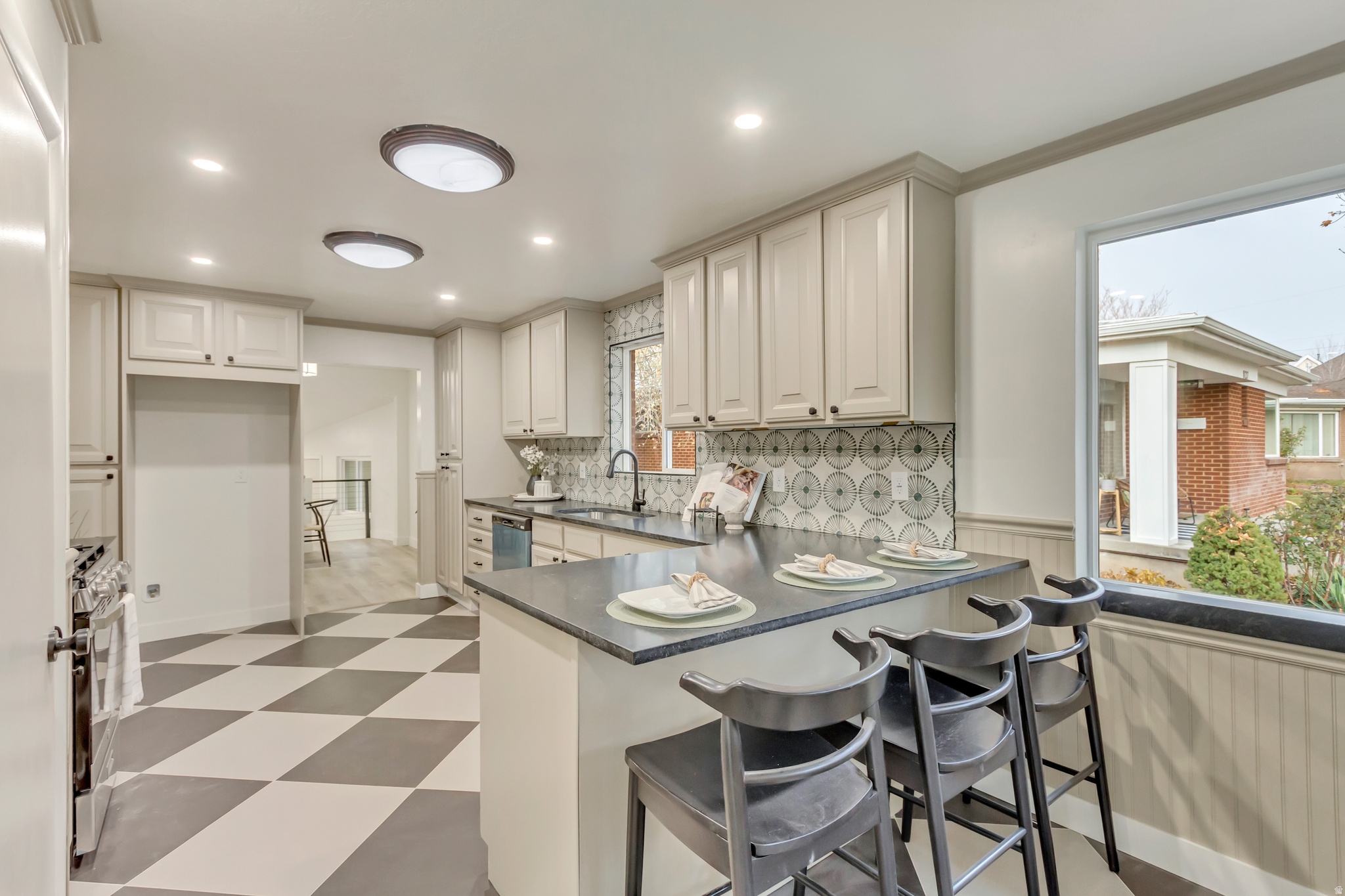 NIBLEY PARK - Residential