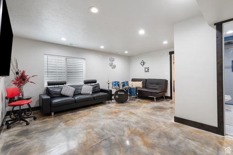 Tiny photo for 4483 S PARKBURY WAY, Salt Lake City, UT 84129 (MLS # 2110680)