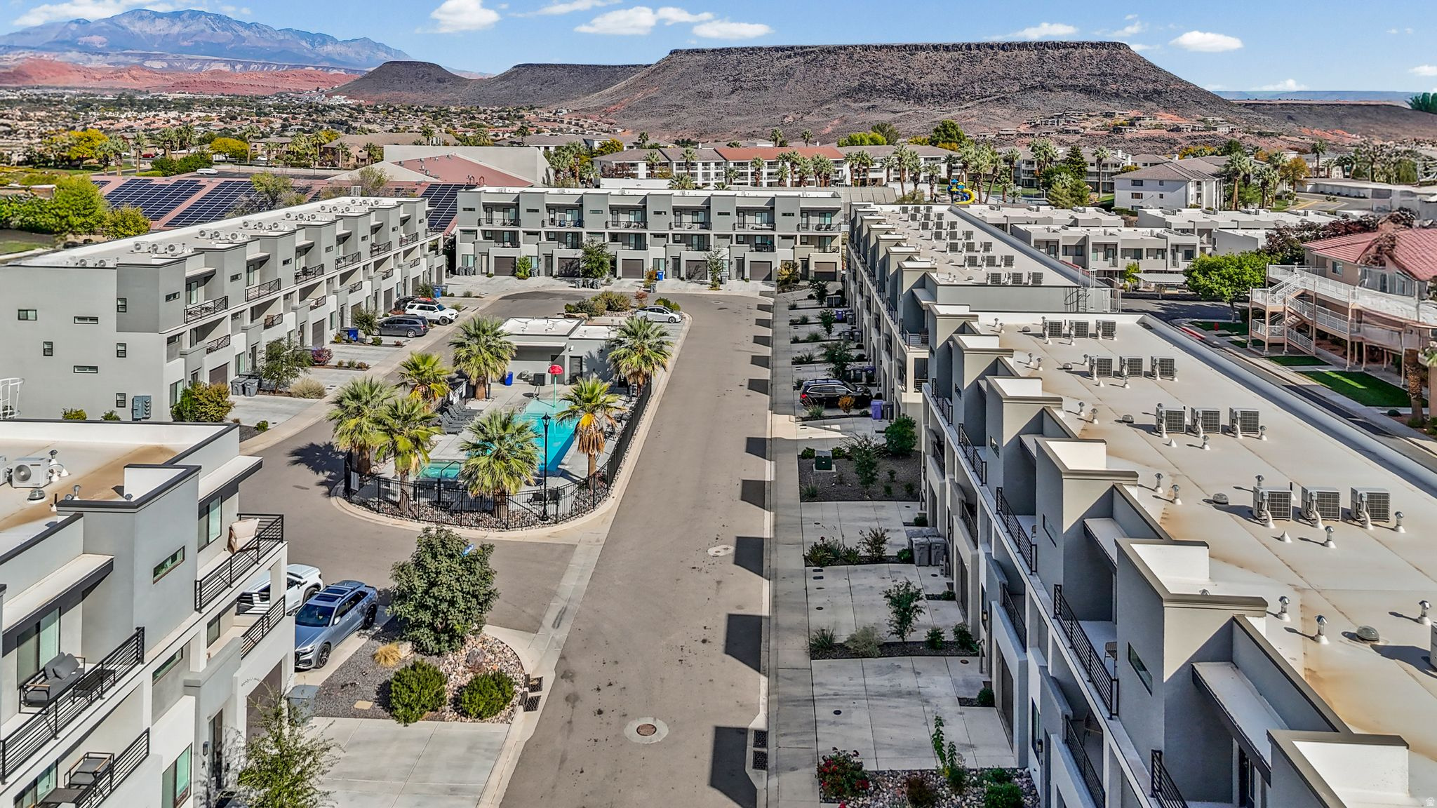 VUE AT GREEN VALLEY - Residential