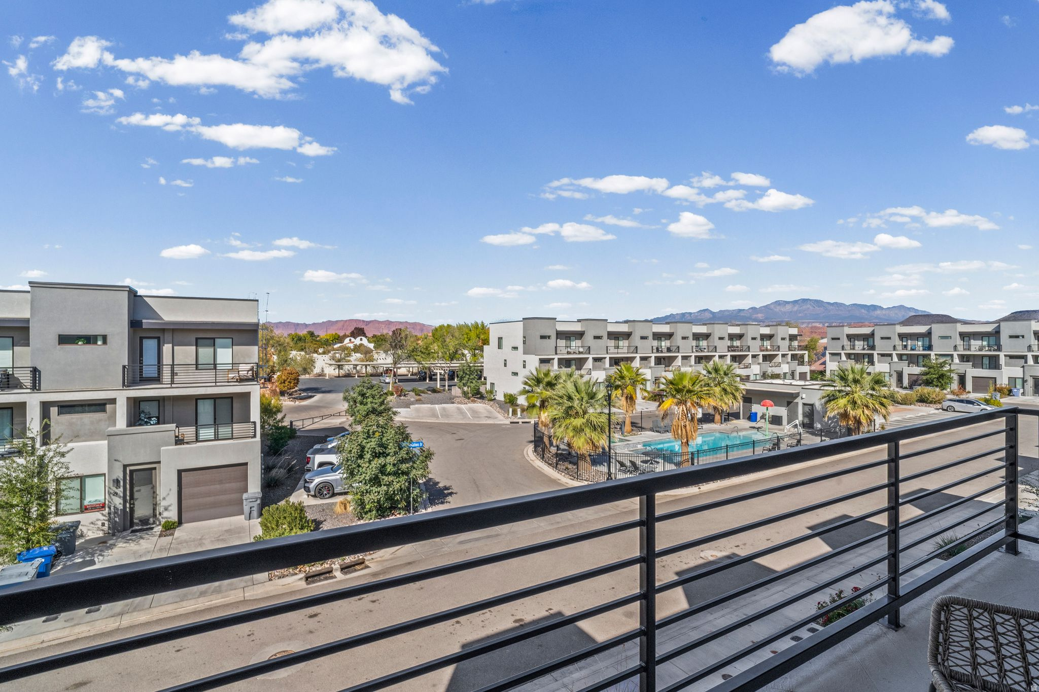 VUE AT GREEN VALLEY - Residential