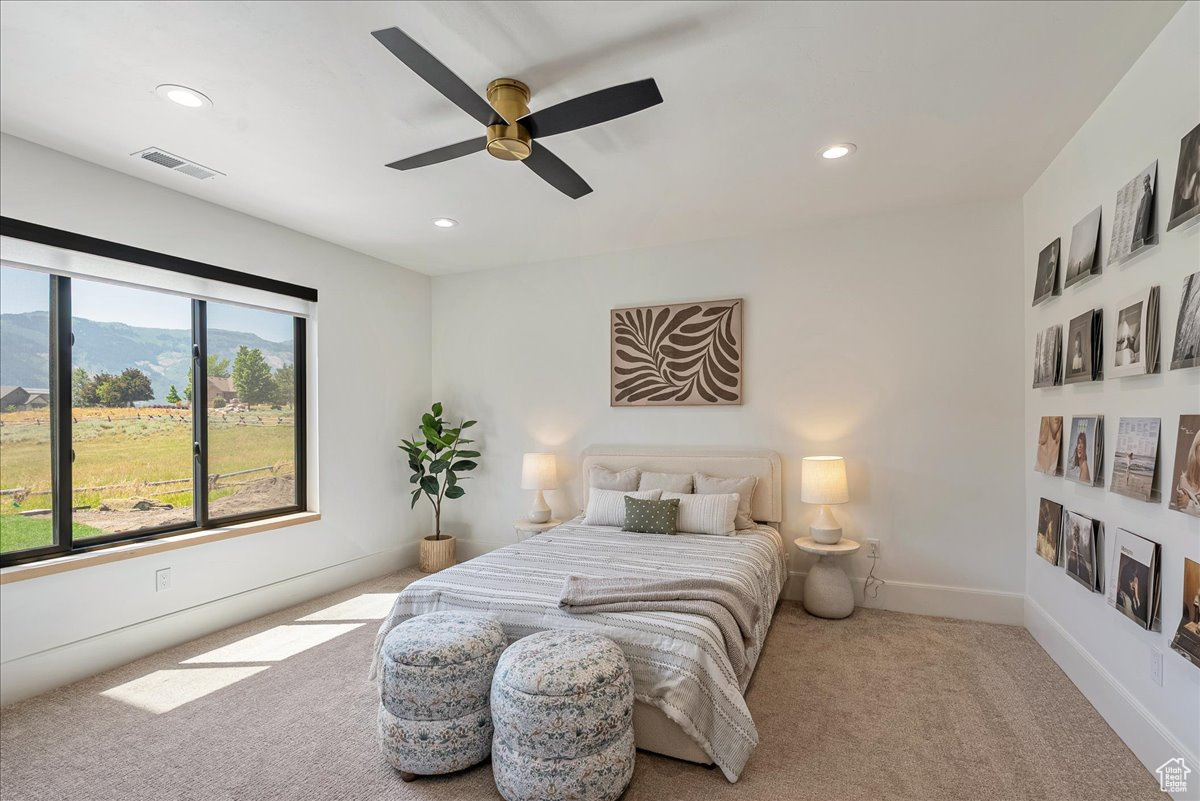 EAGLE RIDGE - Residential