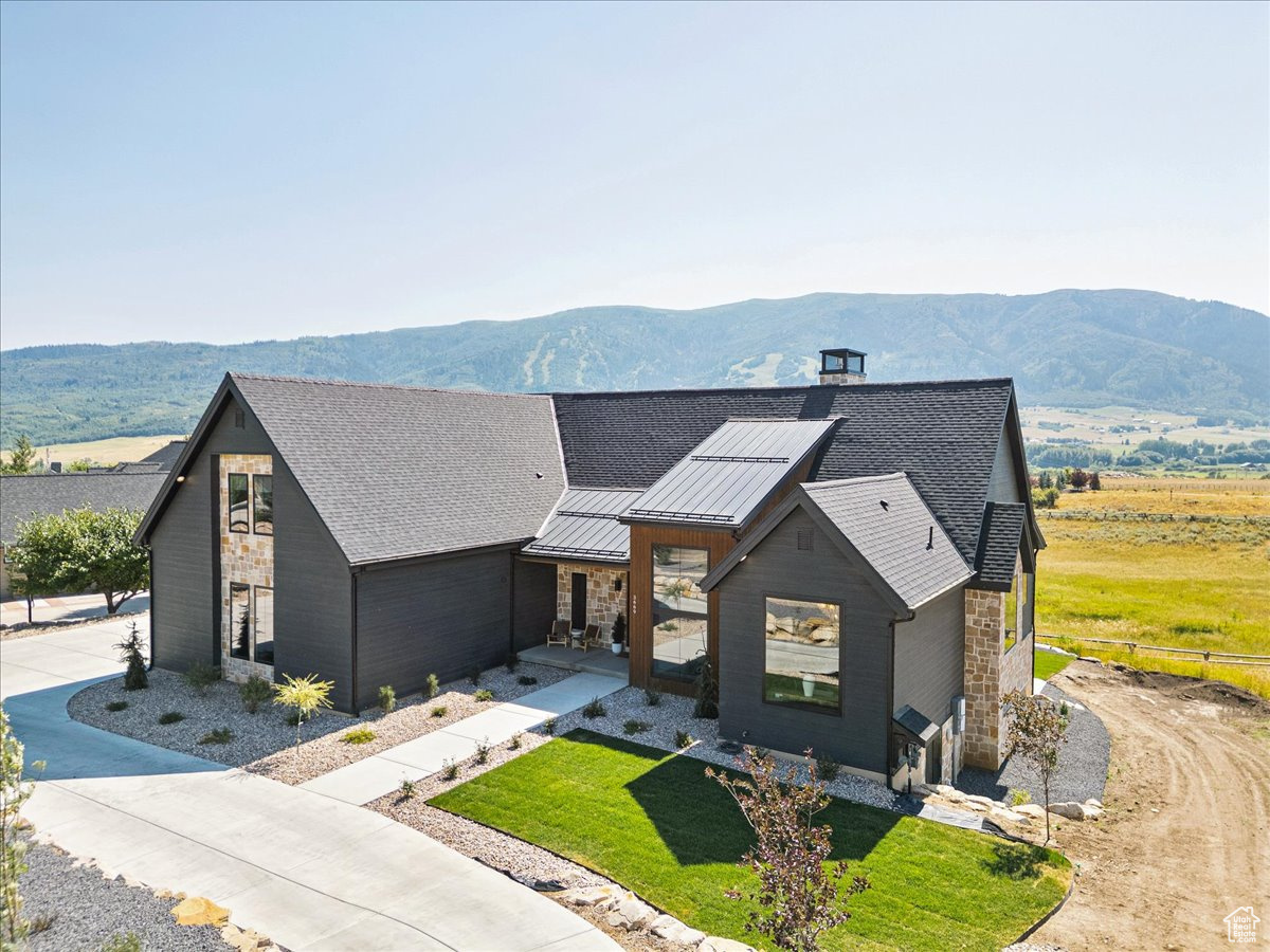 EAGLE RIDGE - Residential