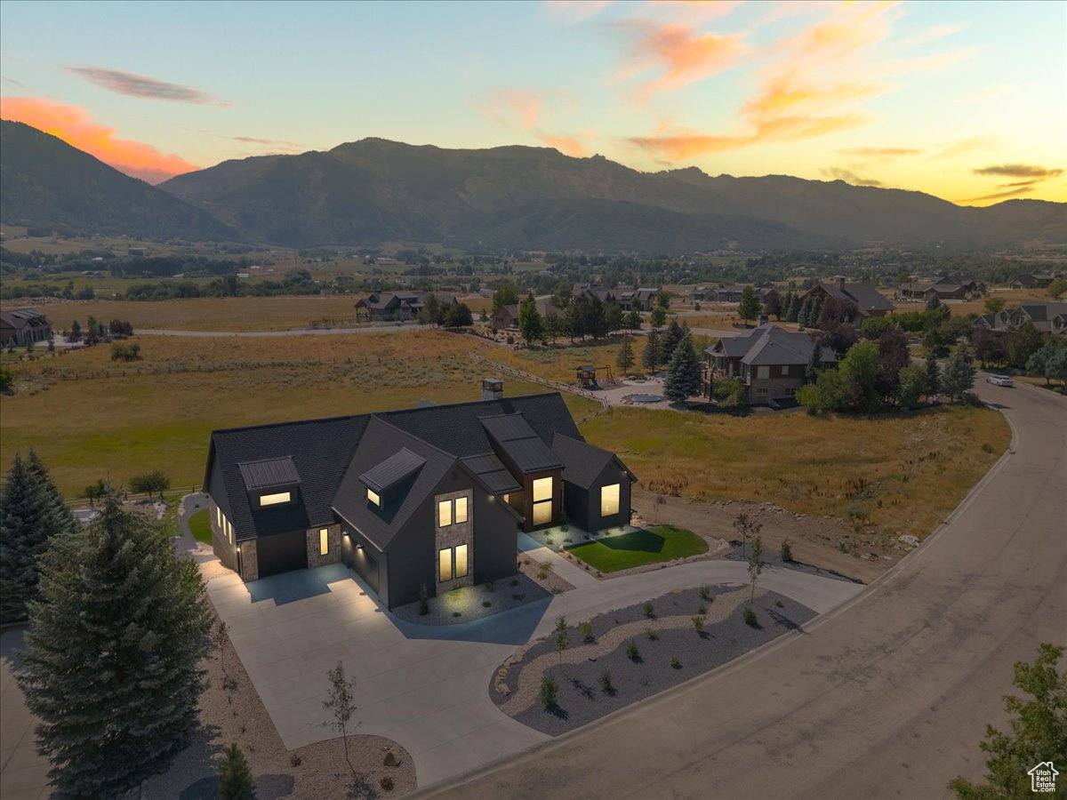 EAGLE RIDGE - Residential