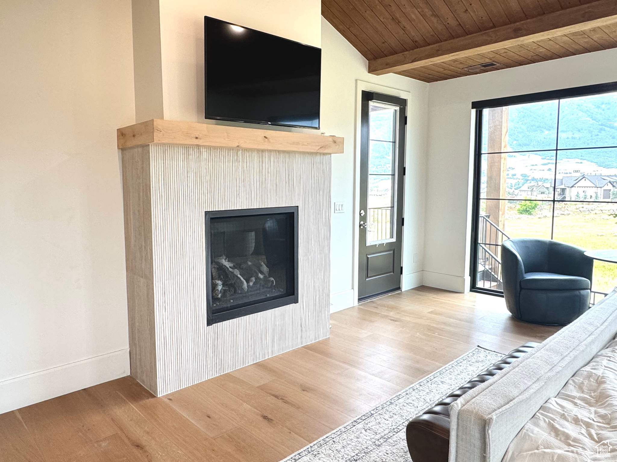 EAGLE RIDGE - Residential