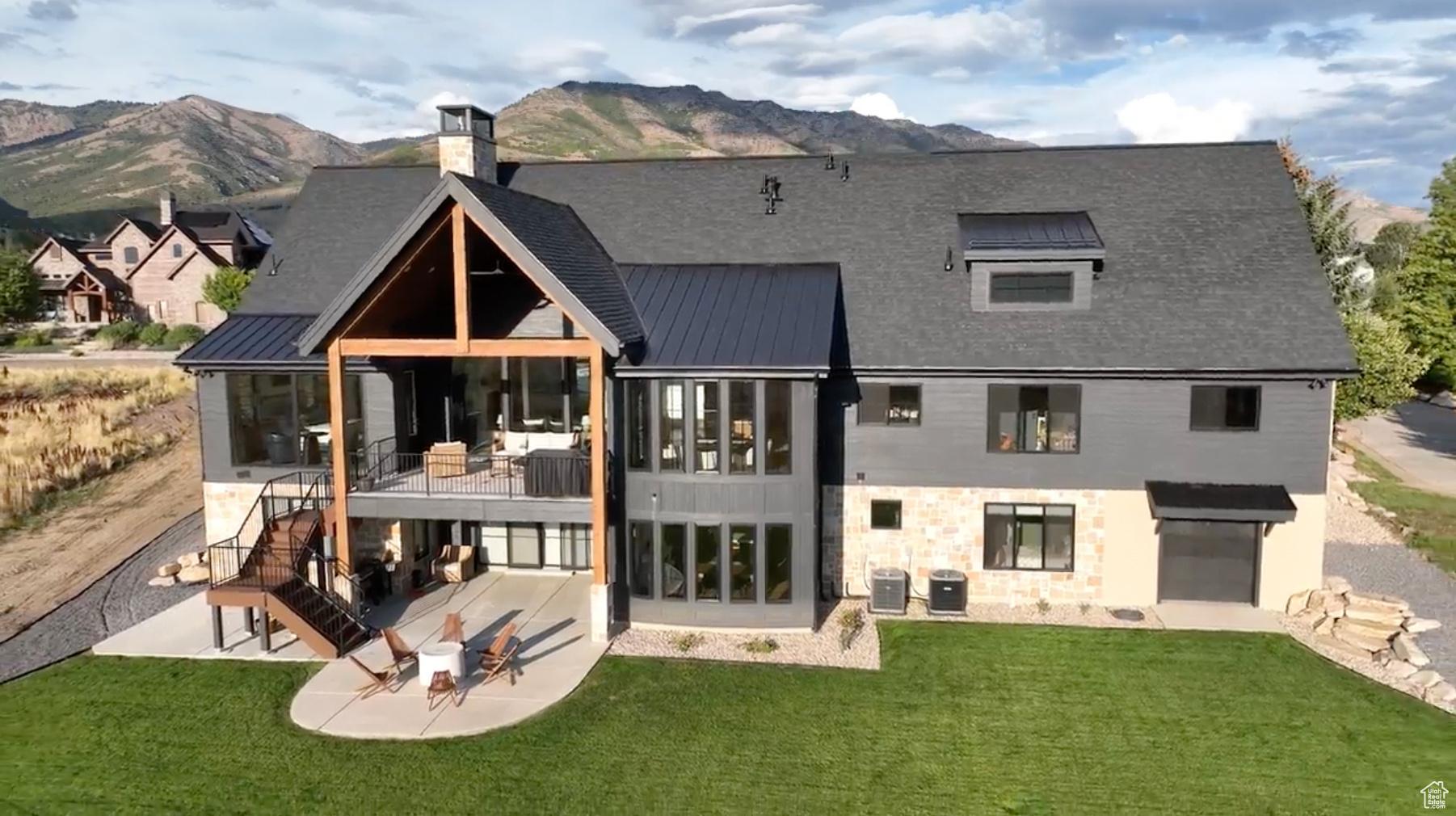 EAGLE RIDGE - Residential