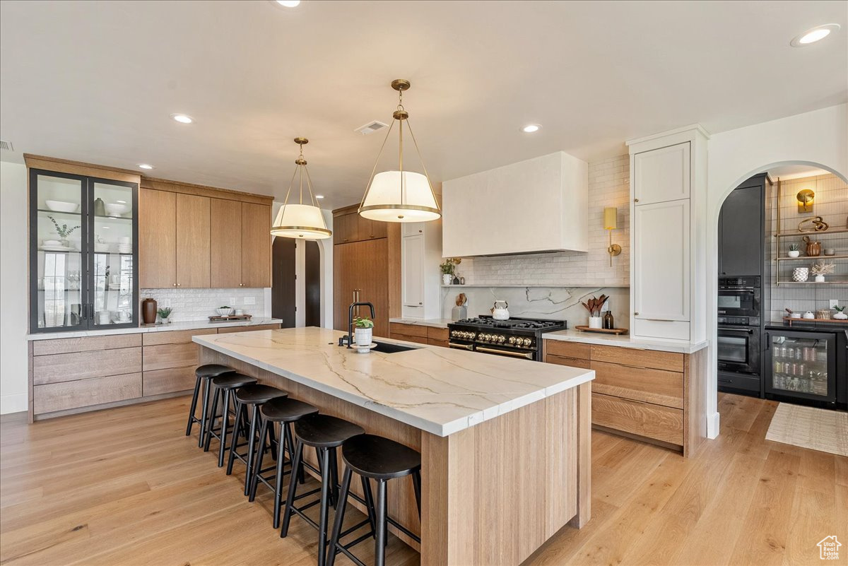 EAGLE RIDGE - Residential