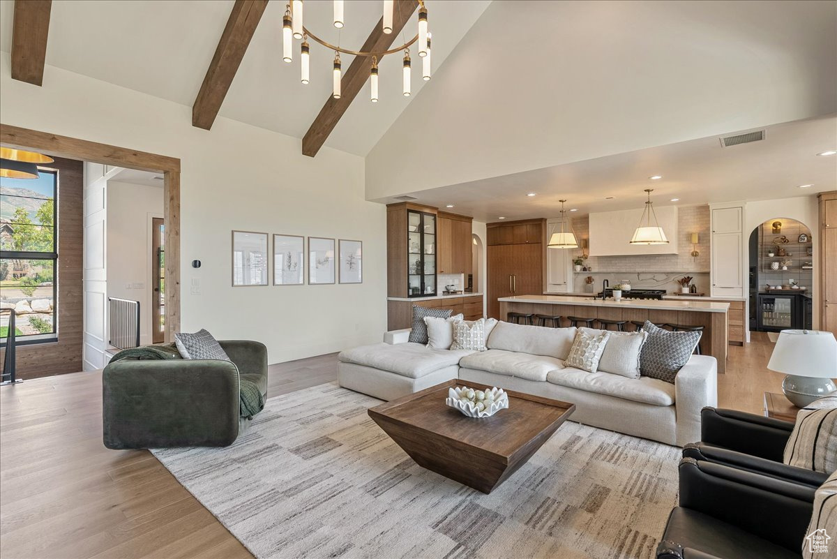 EAGLE RIDGE - Residential