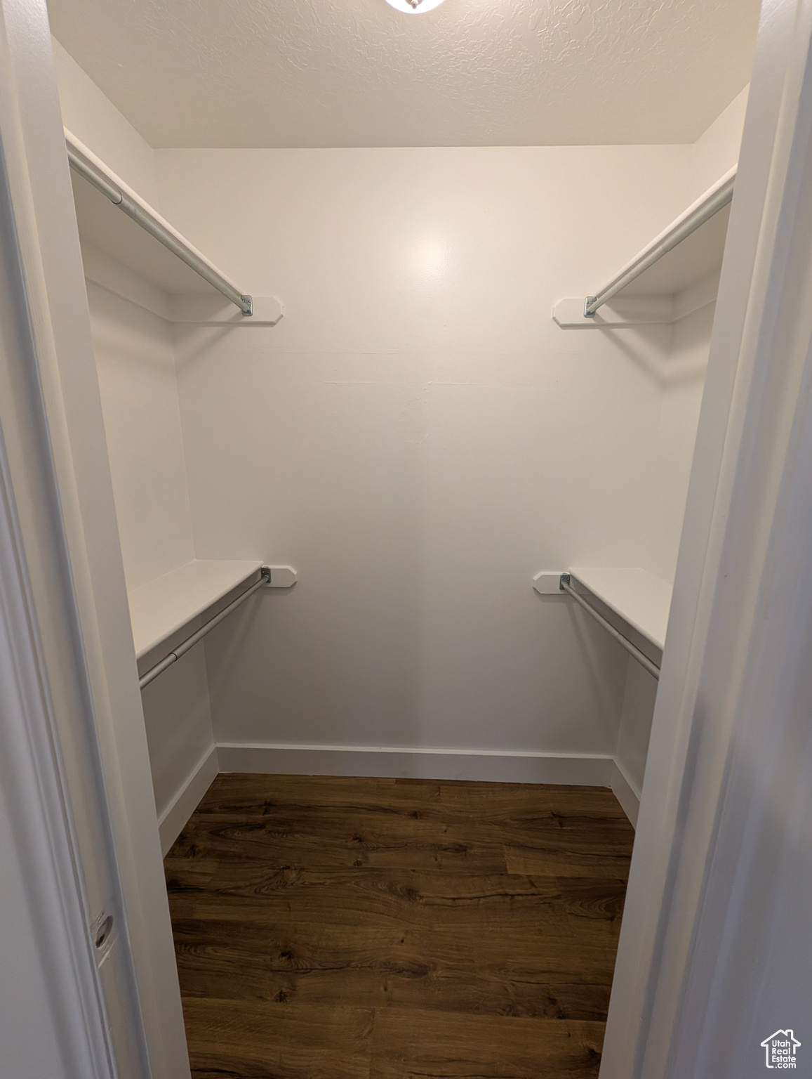 COUNTRY FARM - Residential