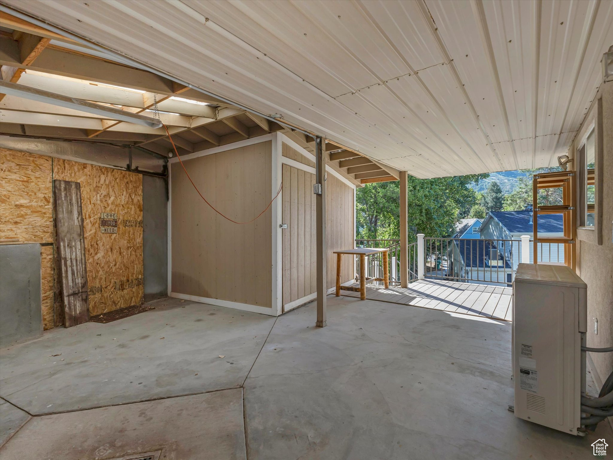 THOUSAND OAKS - Residential