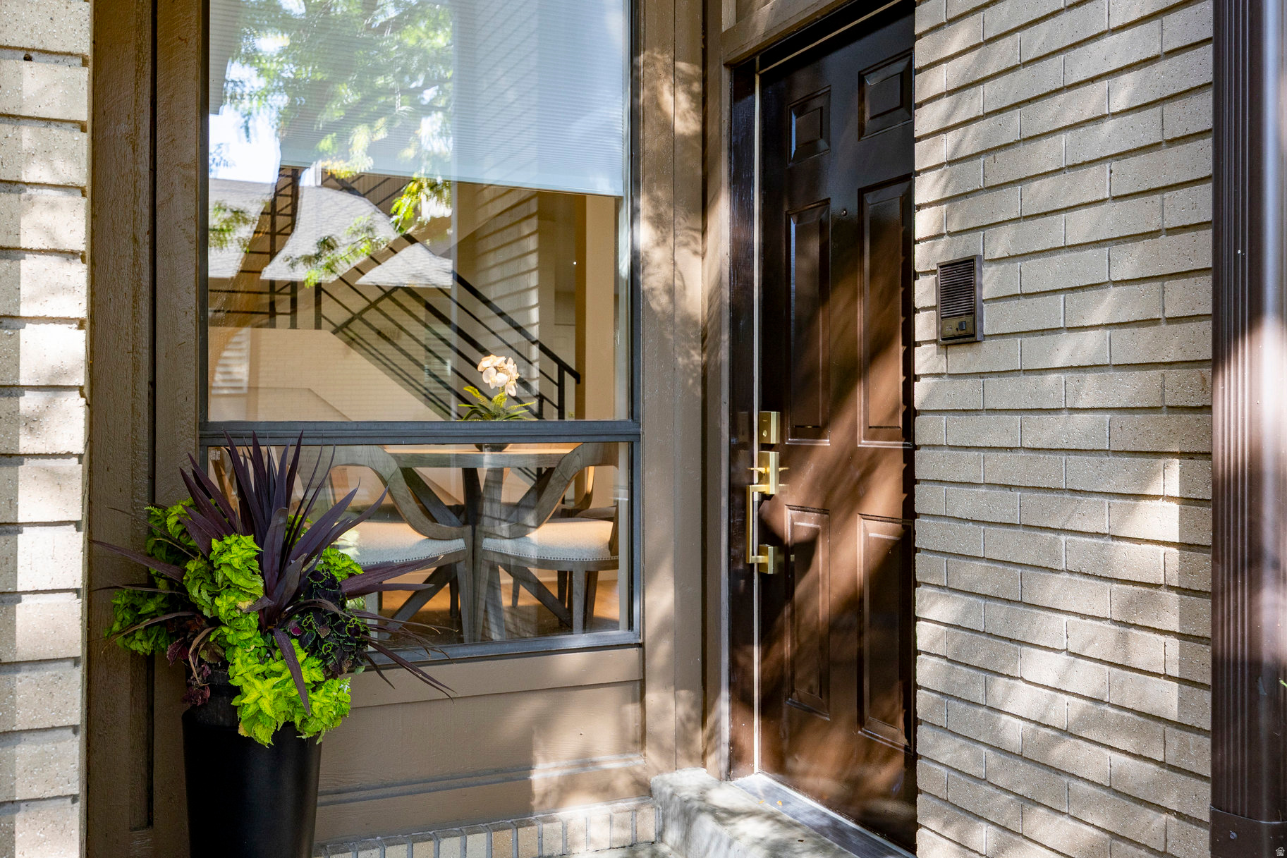 BROOKSTONE - Residential