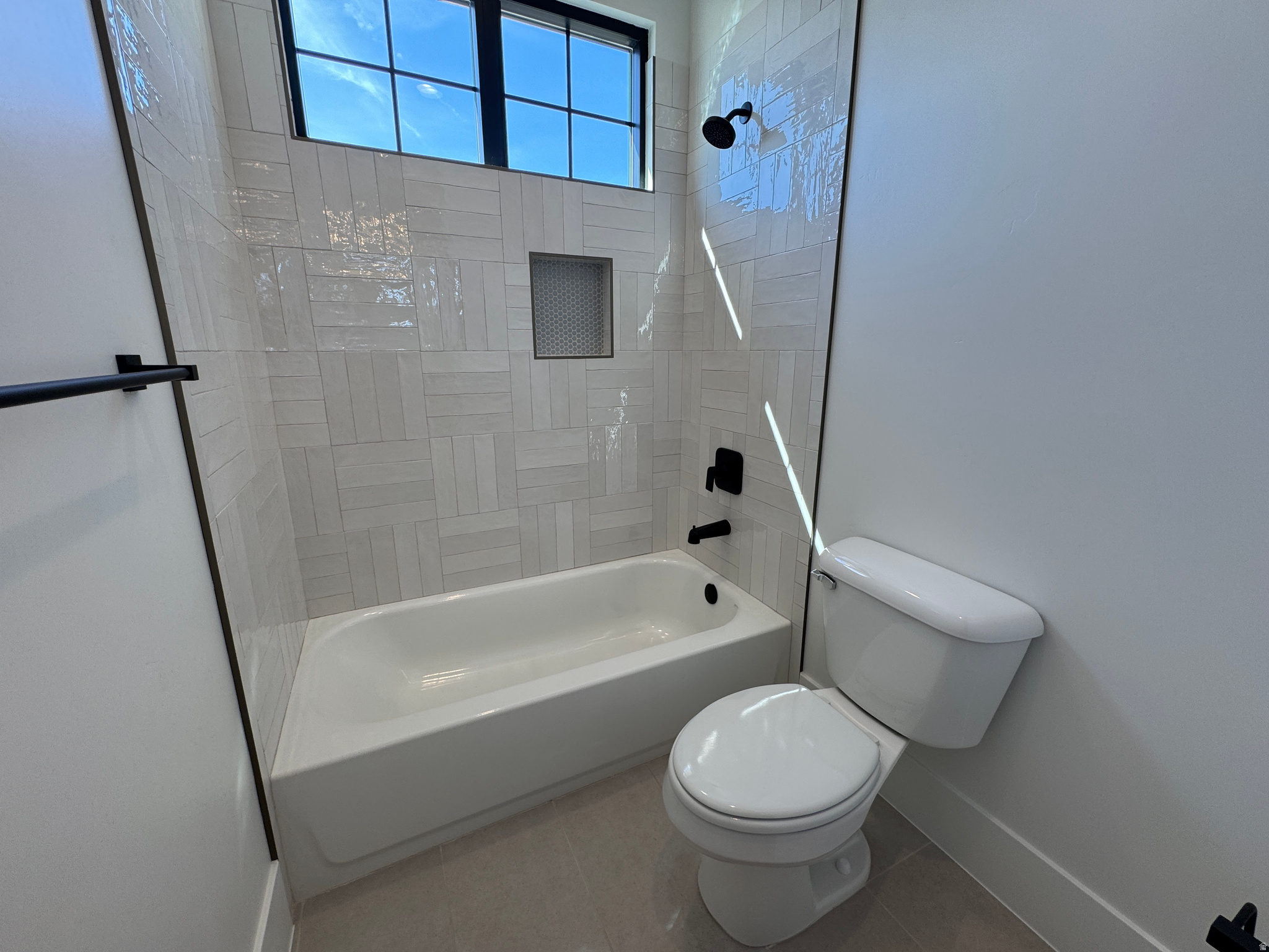 MOORLAND PARK 5 - Residential