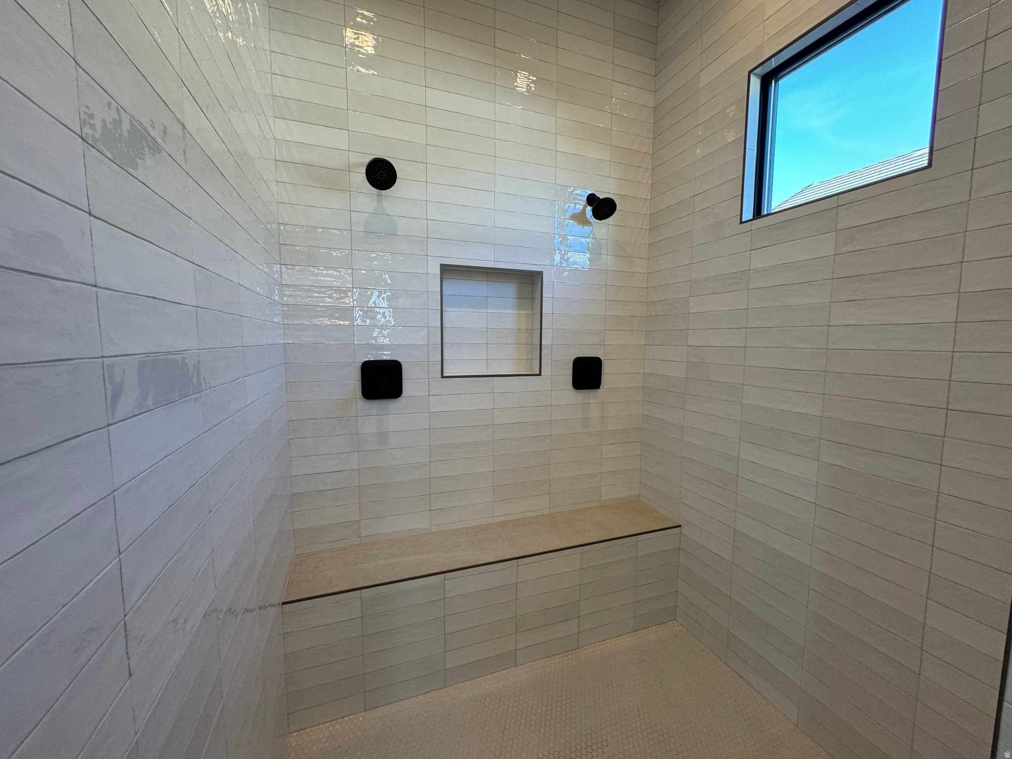 MOORLAND PARK 5 - Residential