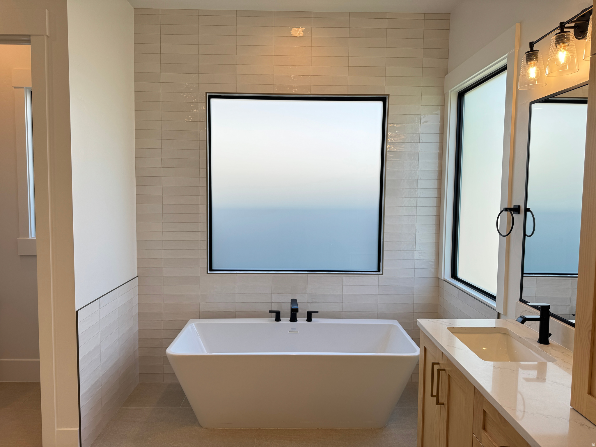 MOORLAND PARK 5 - Residential