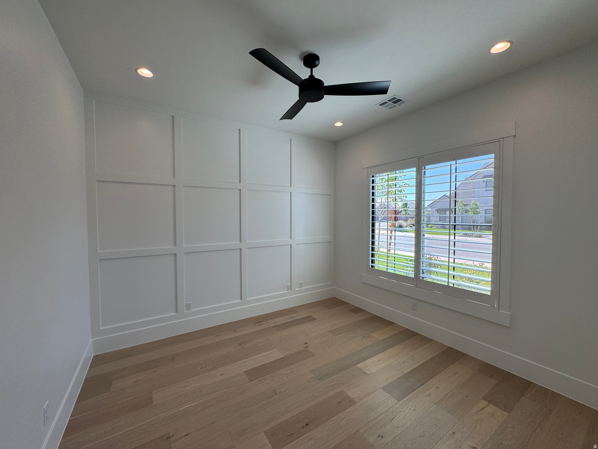 MOORLAND PARK 5 - Residential