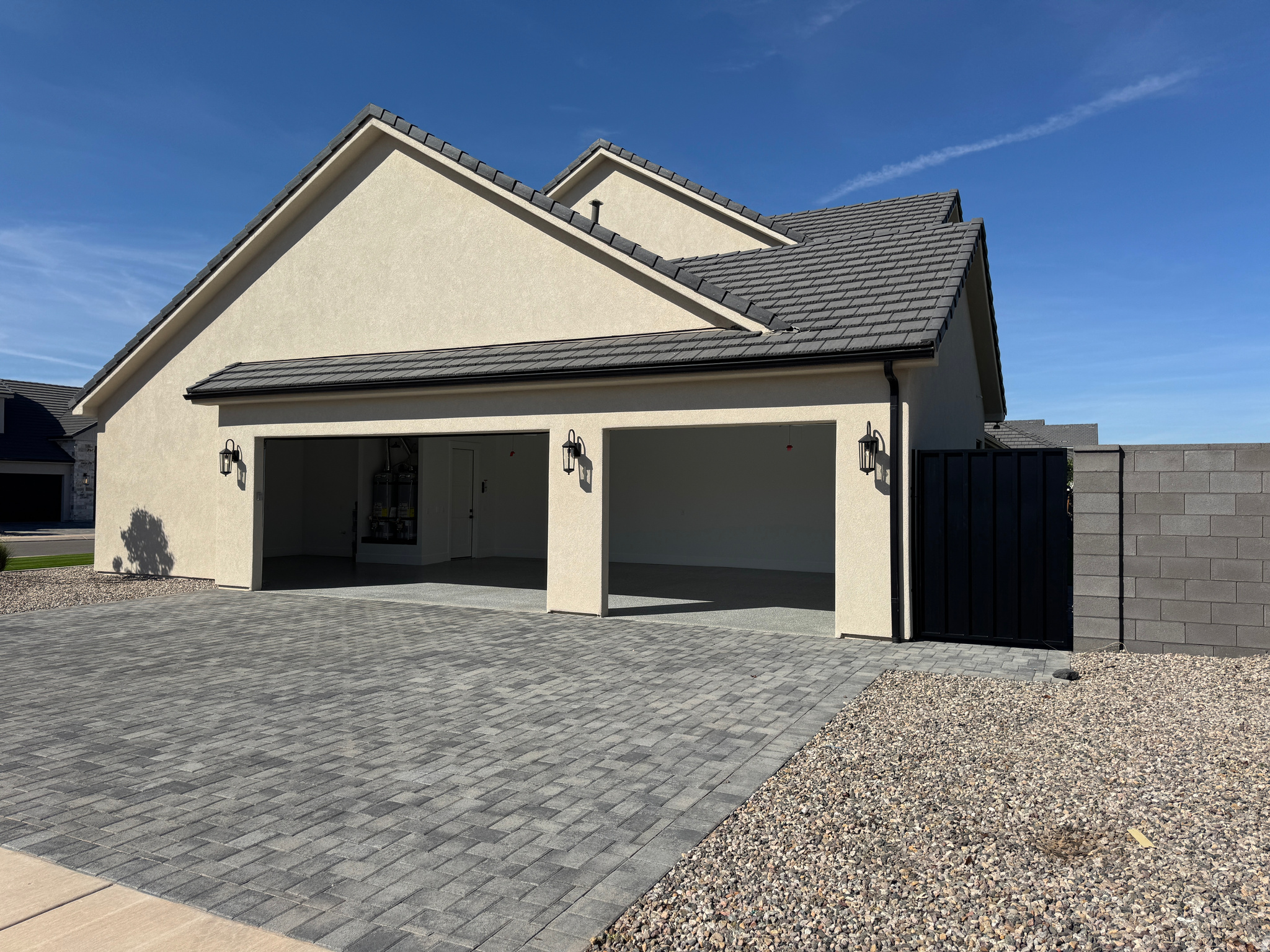 MOORLAND PARK 5 - Residential