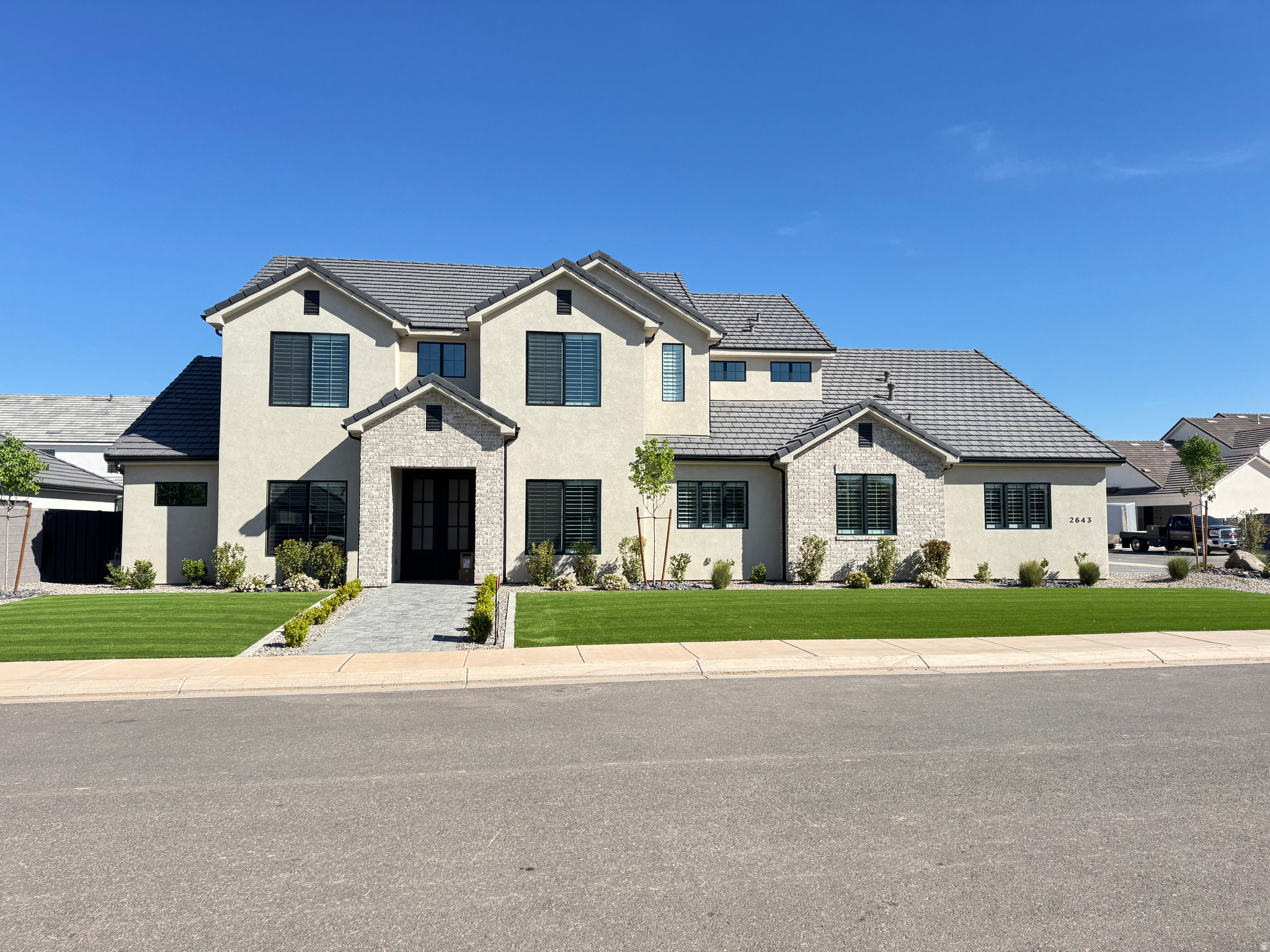 MOORLAND PARK 5 - Residential