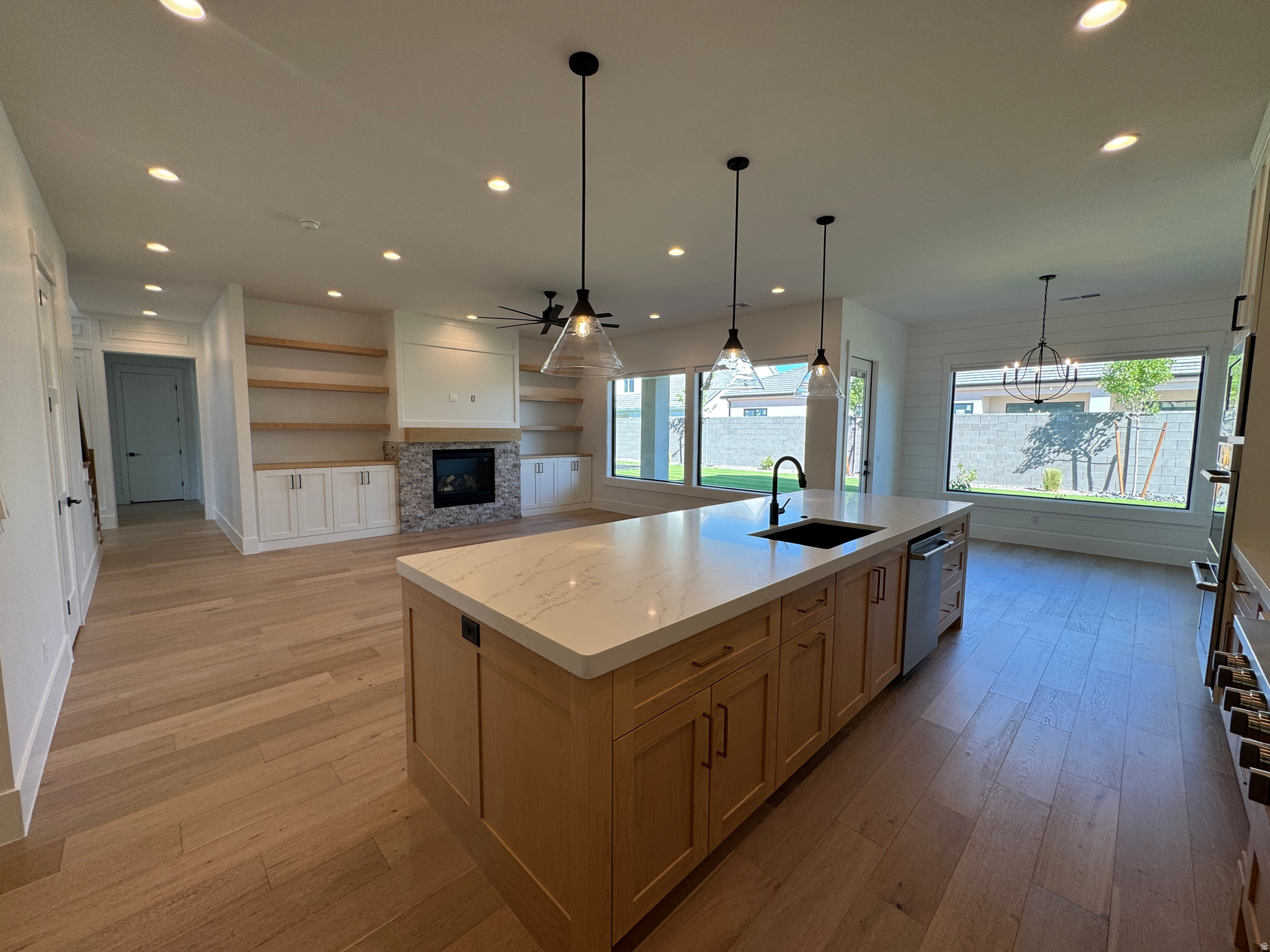 MOORLAND PARK 5 - Residential