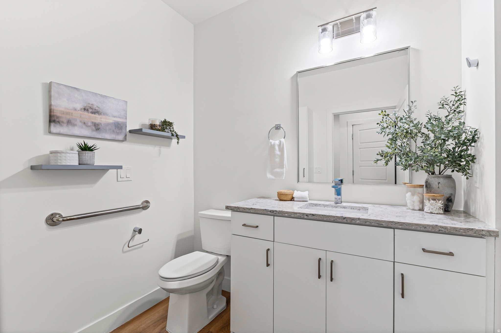 CAPRI PARK - Residential