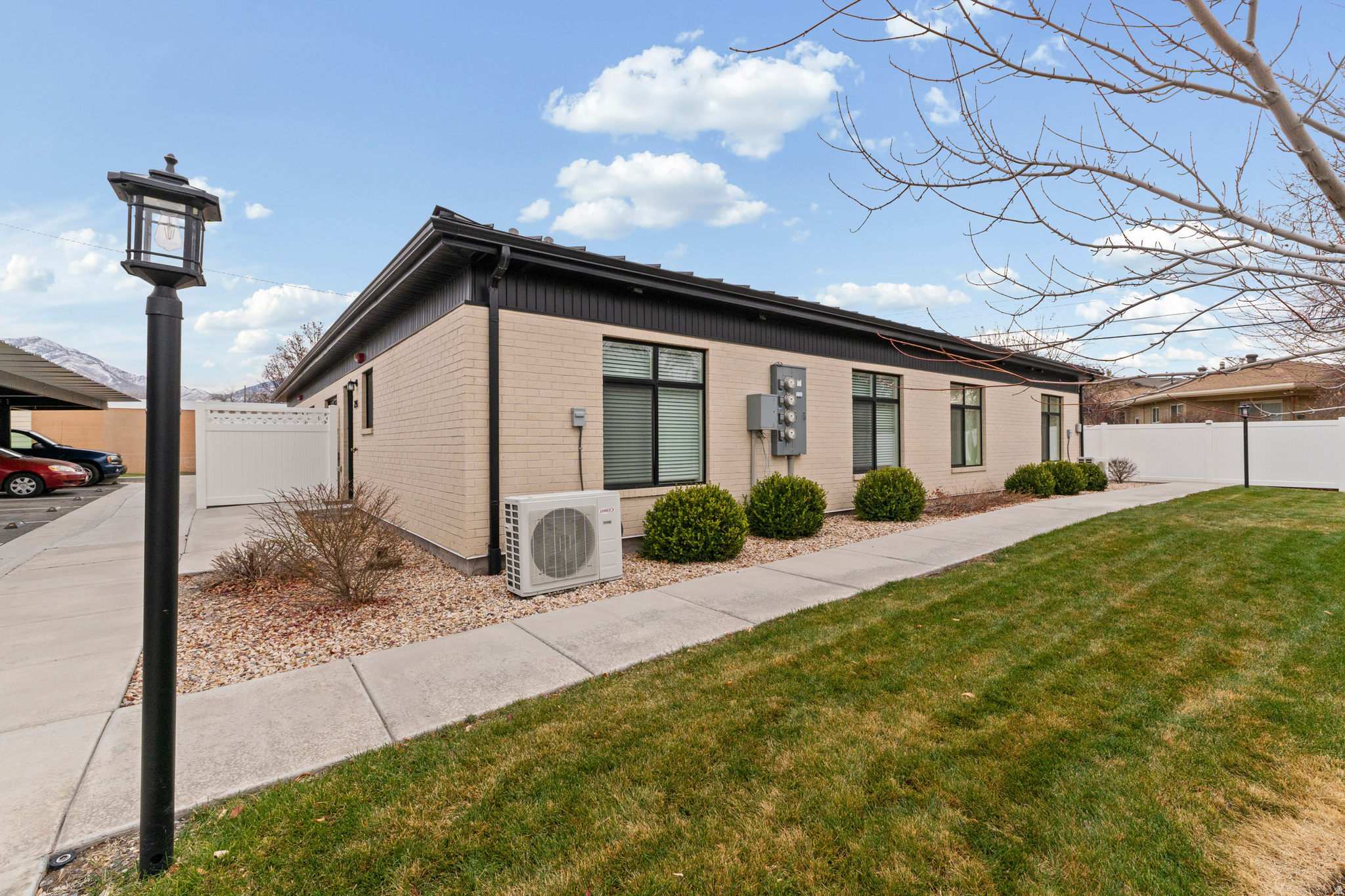 CAPRI PARK - Residential