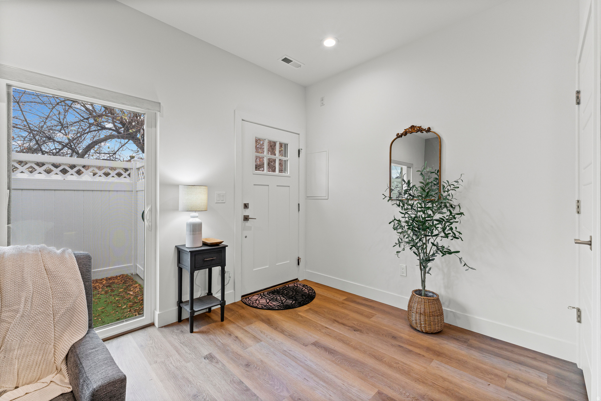 CAPRI PARK - Residential