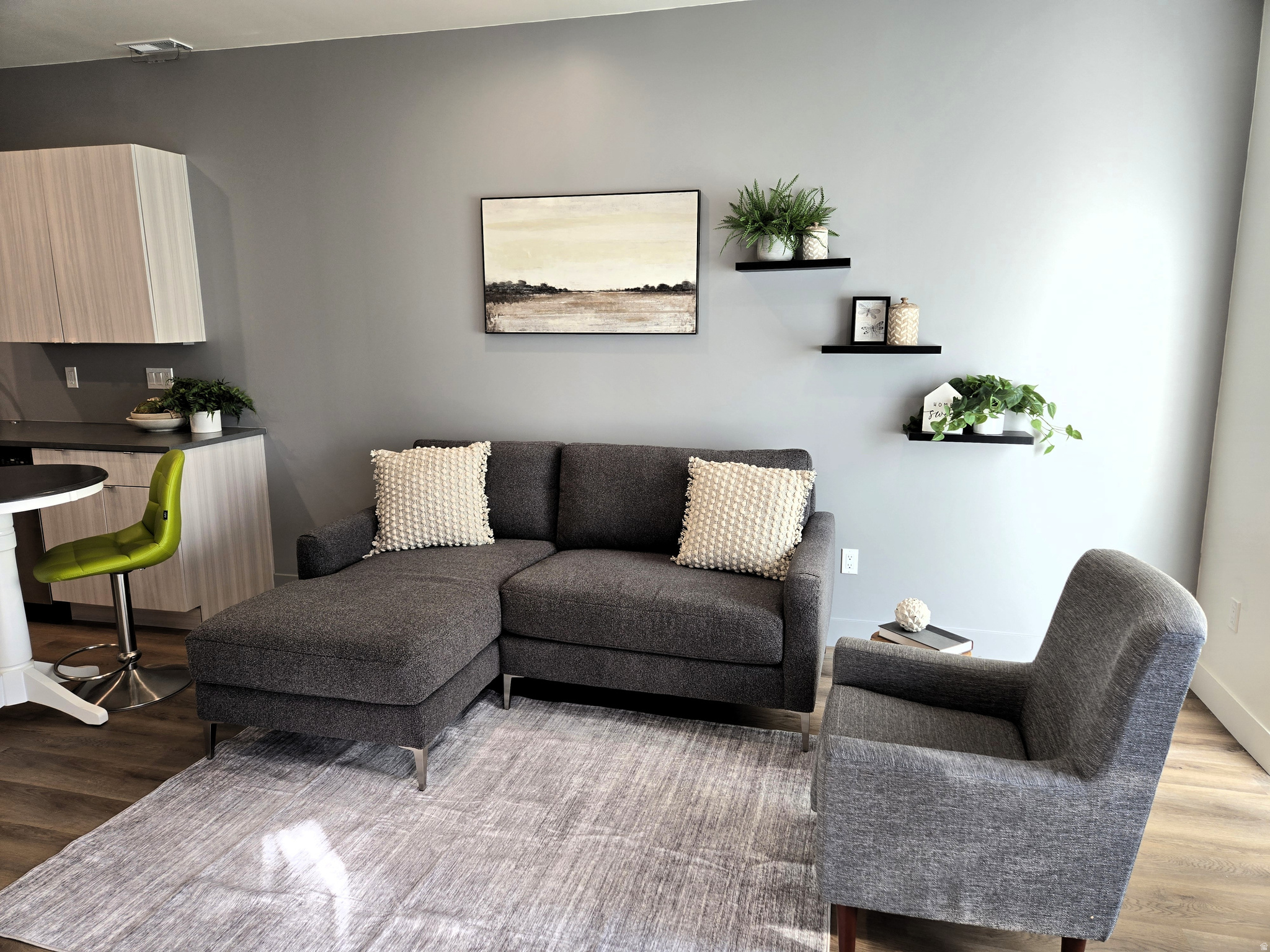 CAPRI PARK - Residential