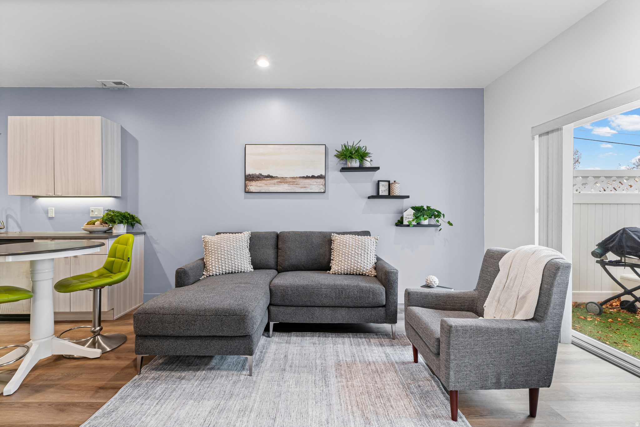 CAPRI PARK - Residential