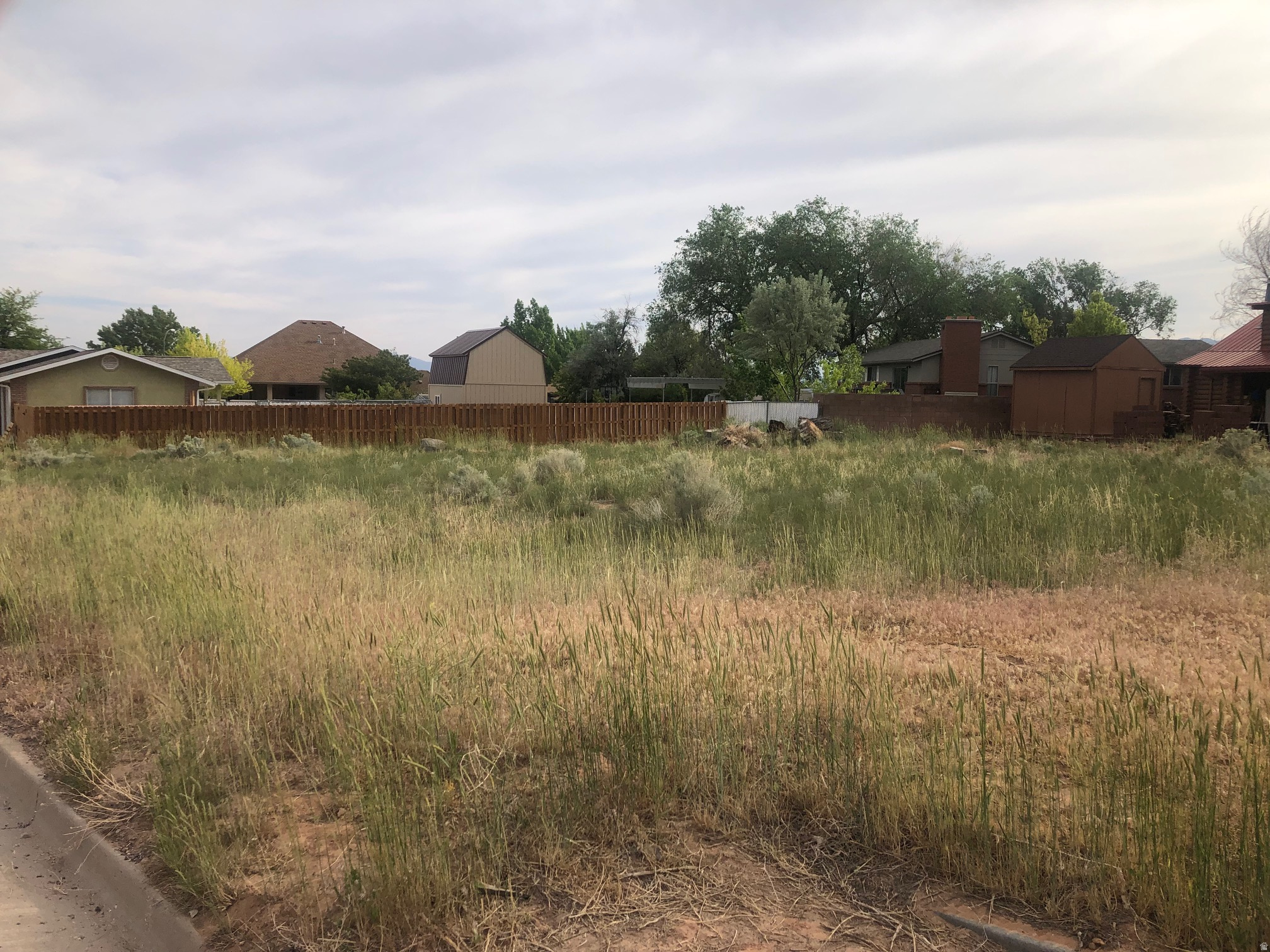 RED HILLS ESTATES - Land