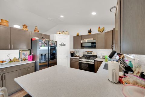 Tiny photo for 1284 N 900 W, Clinton, UT 84015 (MLS # 2142419)
