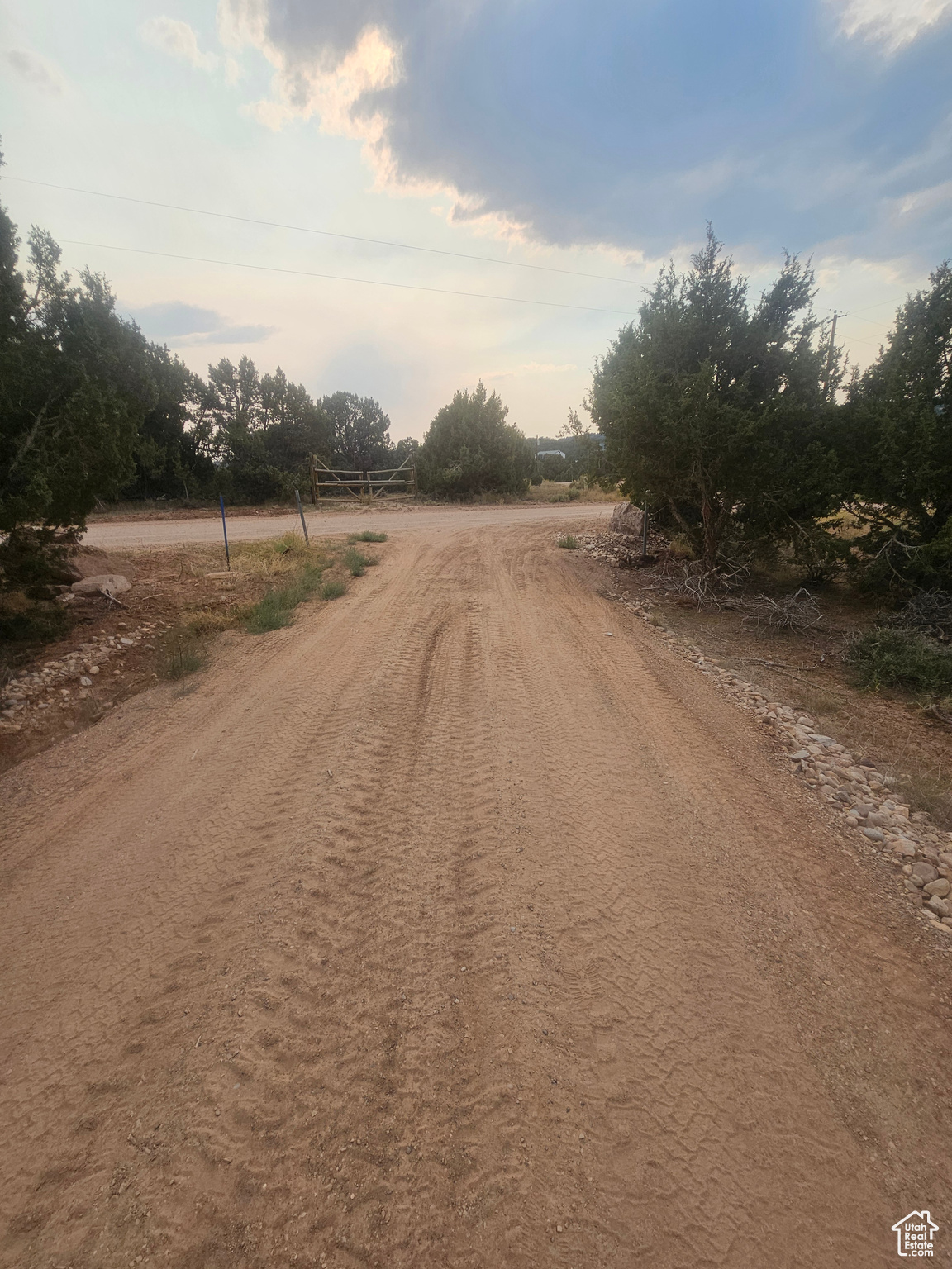 BANDANNA RANCH - Land