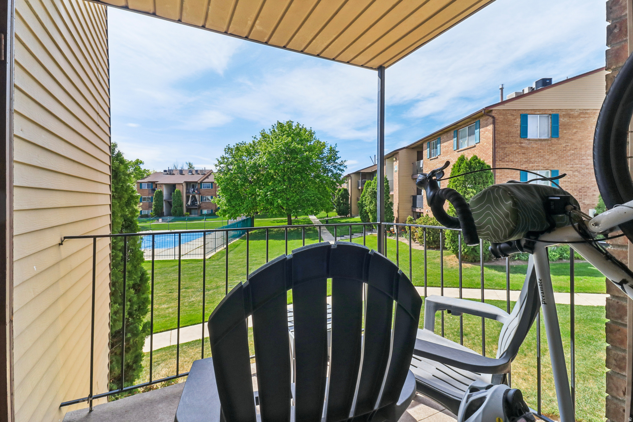 MEADOWS - Residential