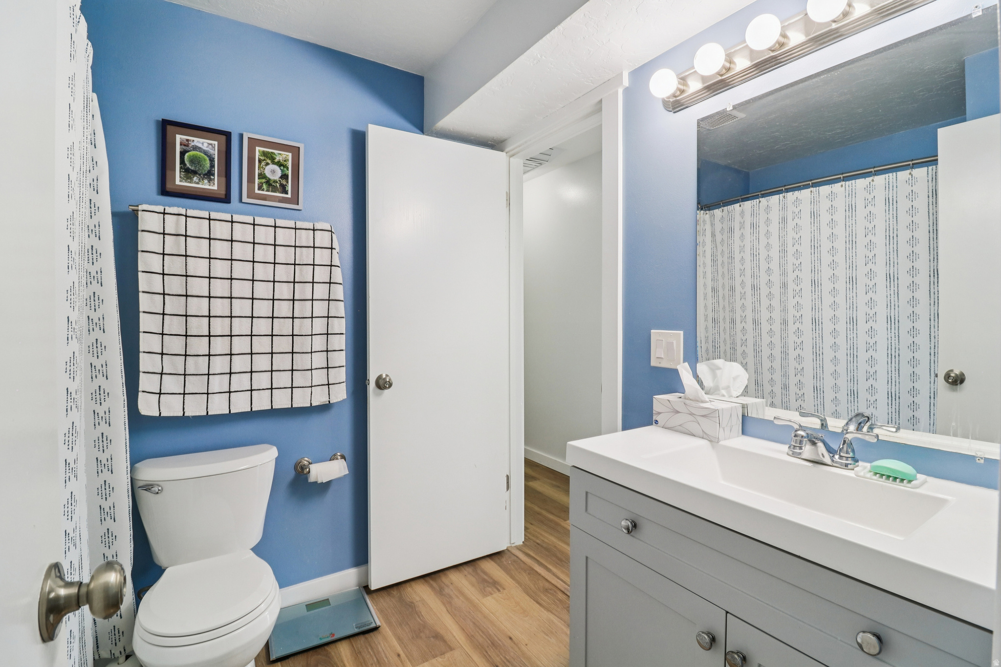 MEADOWS - Residential