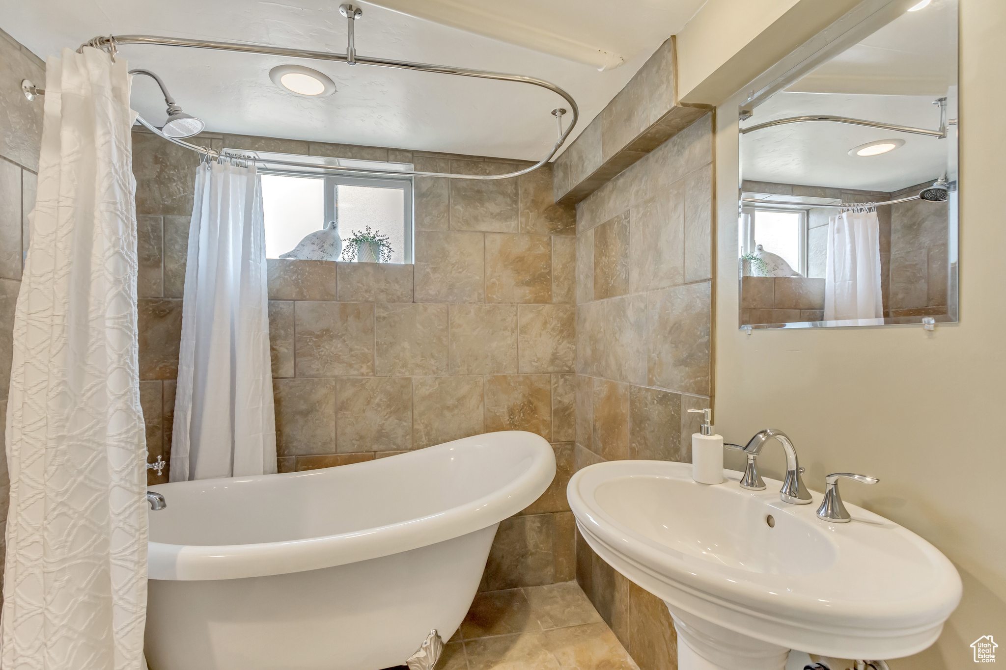 1186 E Westminster Ave, Salt Lake City, Utah image 23