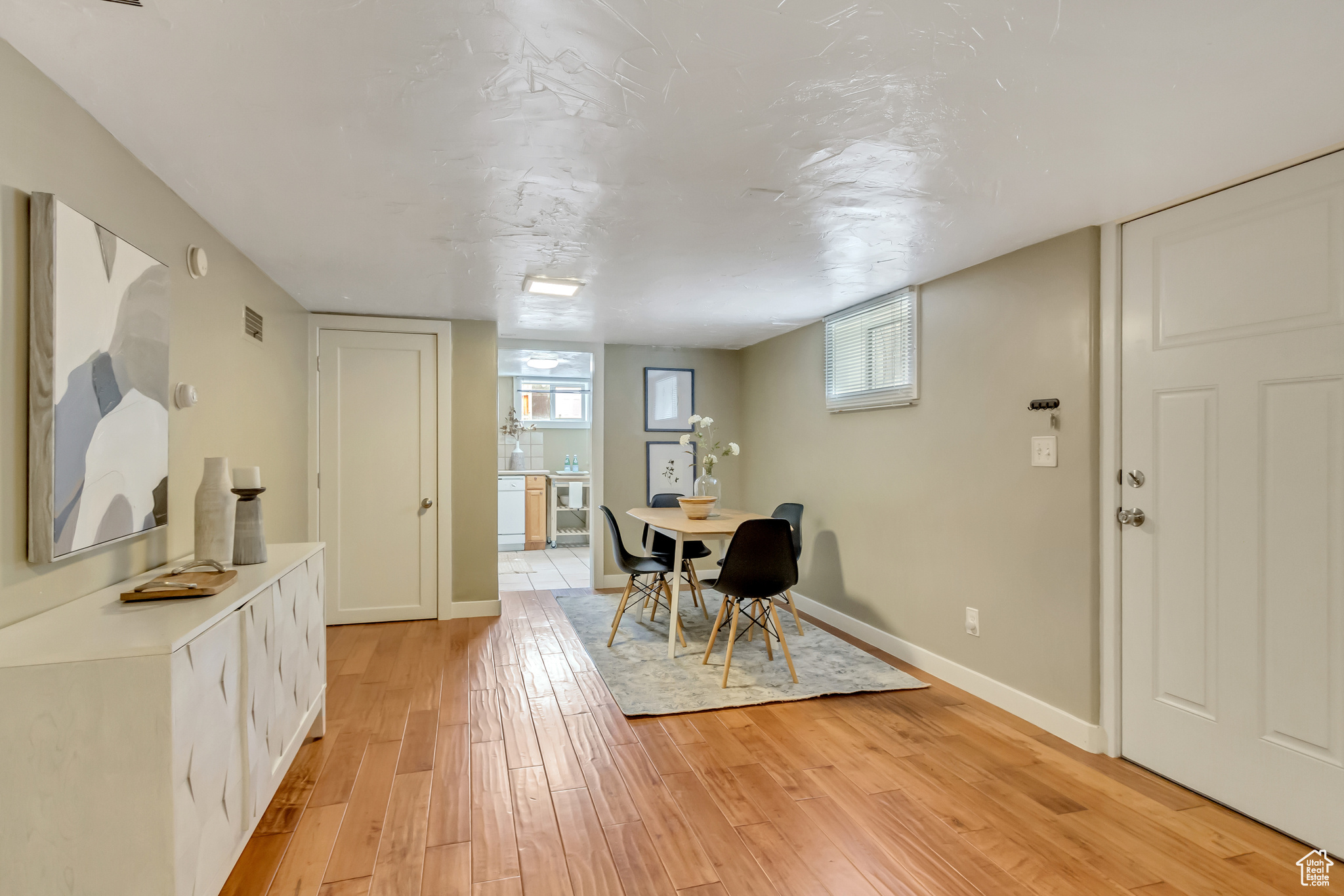 1186 E Westminster Ave, Salt Lake City, Utah image 27
