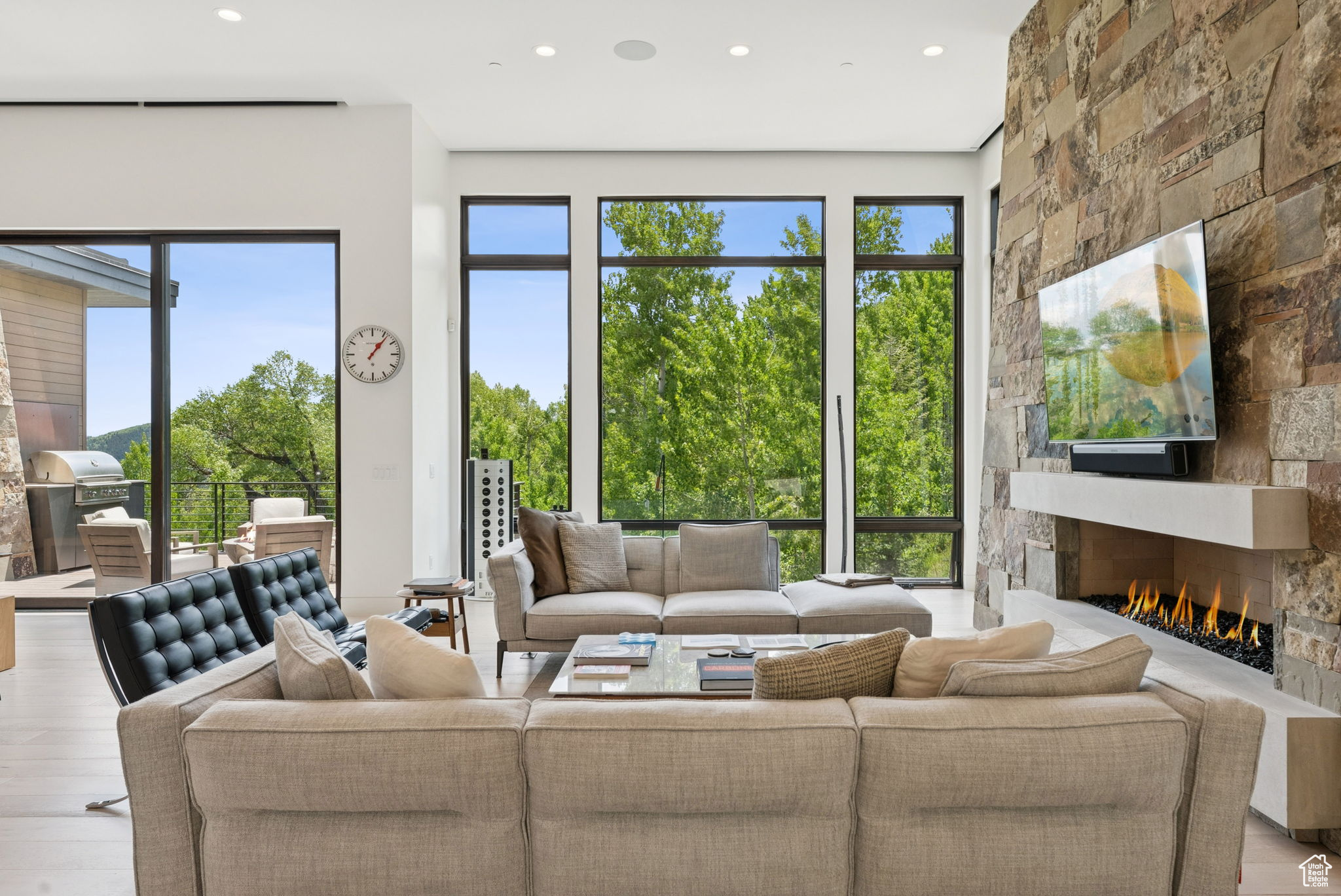 ENCLAVE AT CEDAR DRAW - Residential