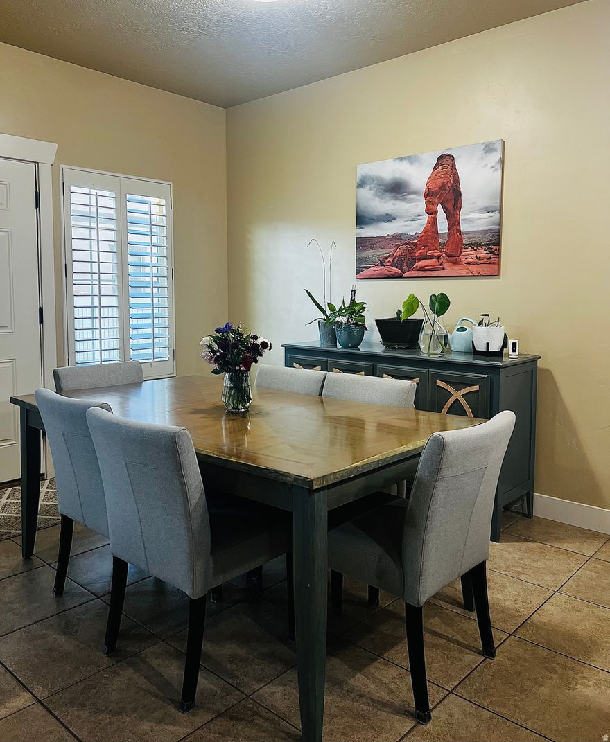 Square footage figures are provided as a courtesy estimate only and were obtained from County records.  Buyer is advised to obtain an independent measurement.